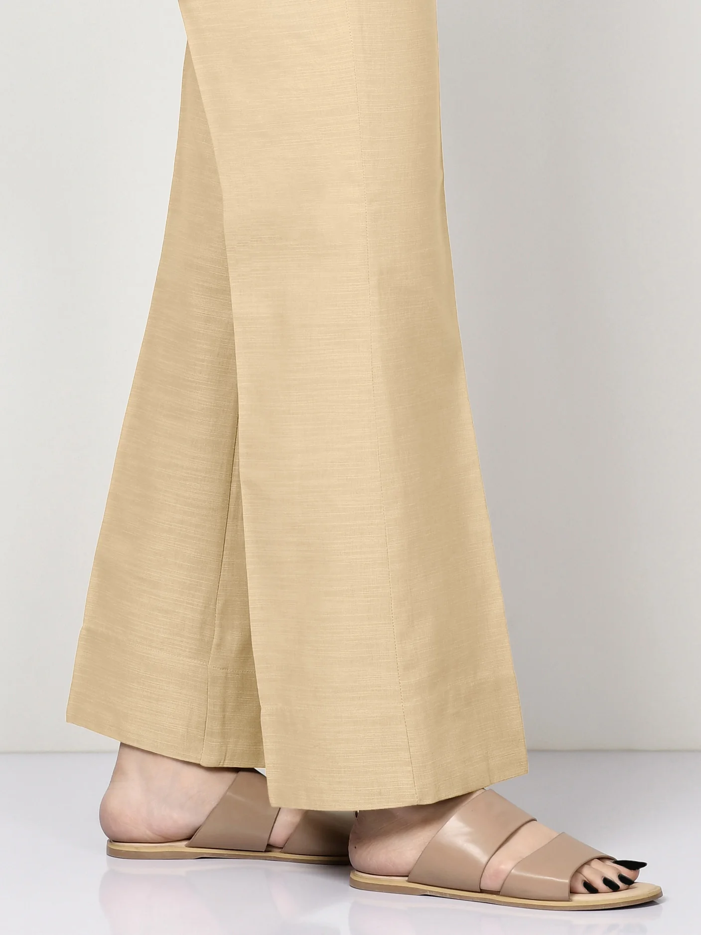 Plain Khaddar Trouser - Image 4