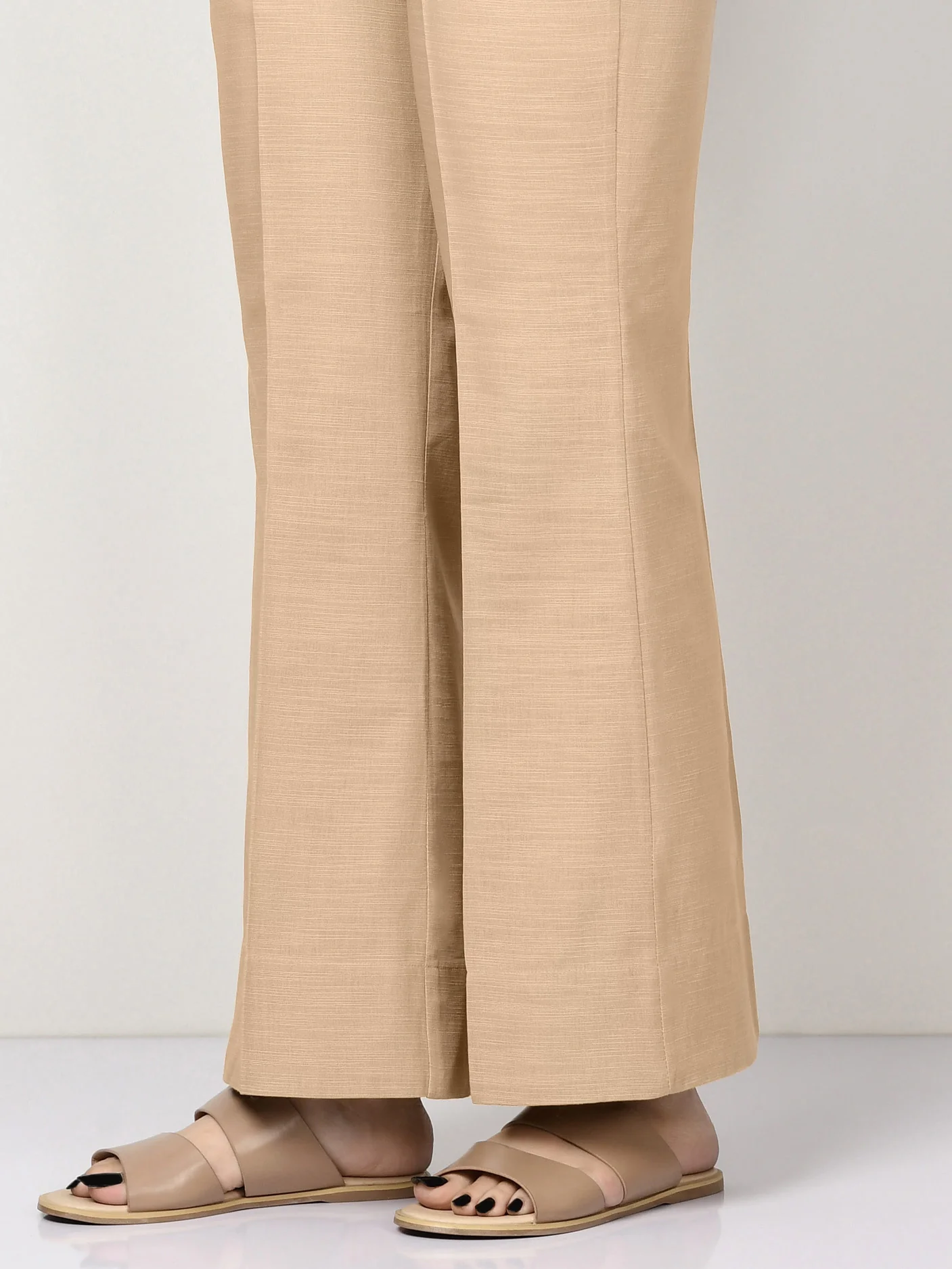 Plain Khaddar Trouser - Image 2