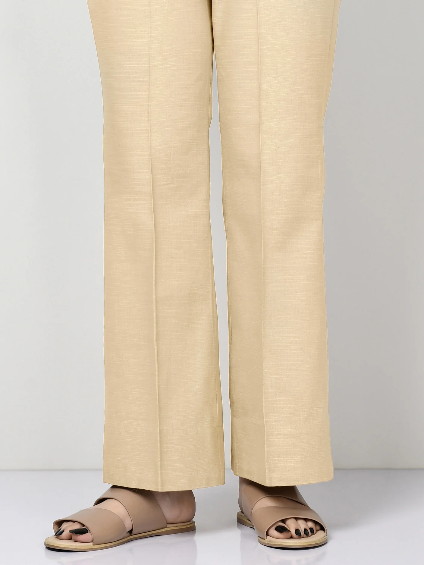 Plain Khaddar Trouser - Image 2