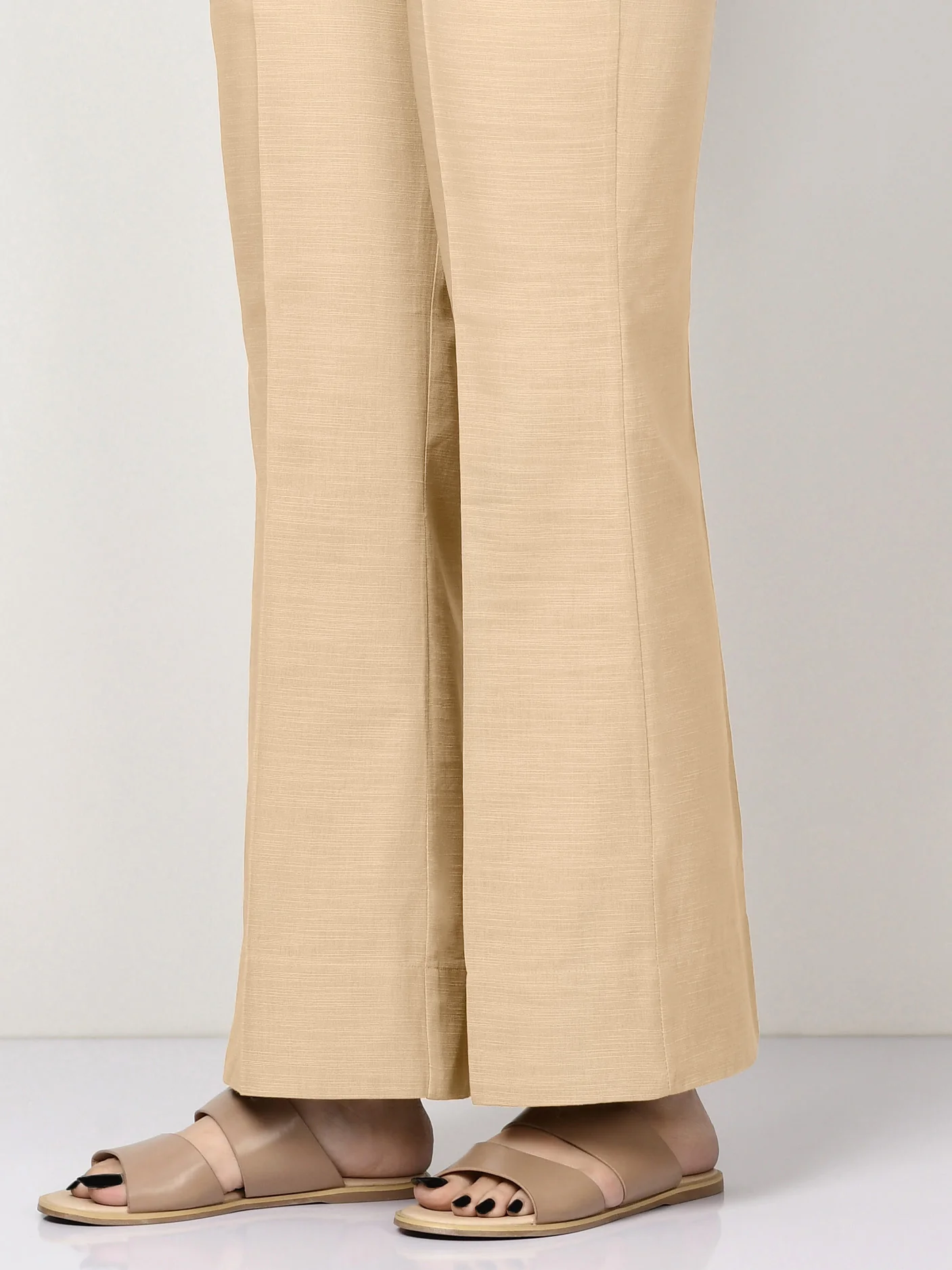 Plain Khaddar Trouser - Image 3