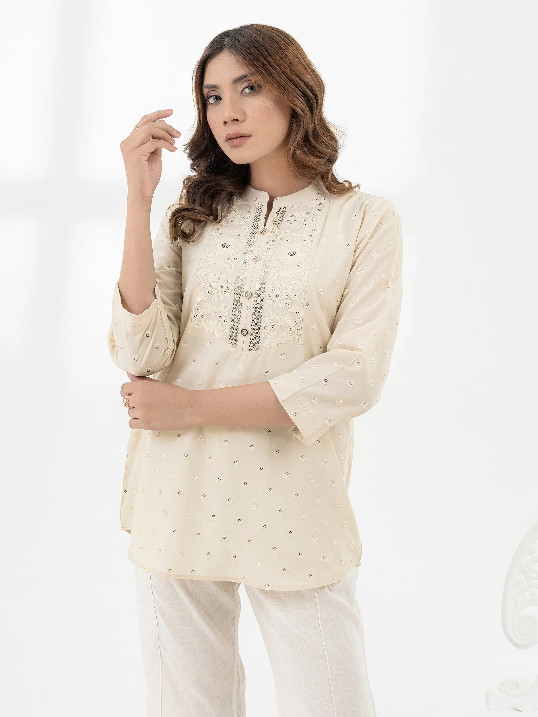 Cambric Kurti-Embroidered (Pret) - Image 4