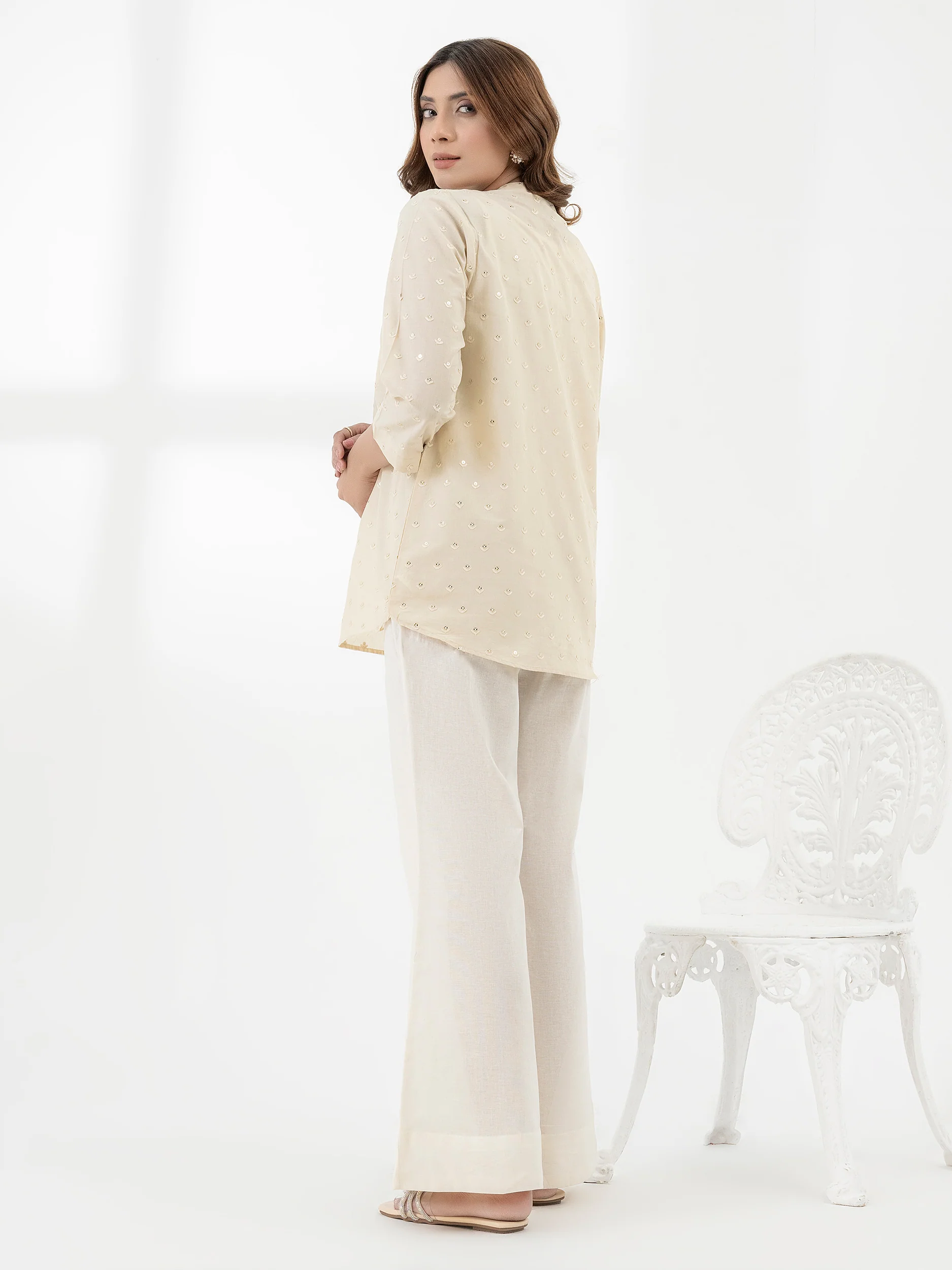 Cambric Kurti-Embroidered (Pret) - Image 5