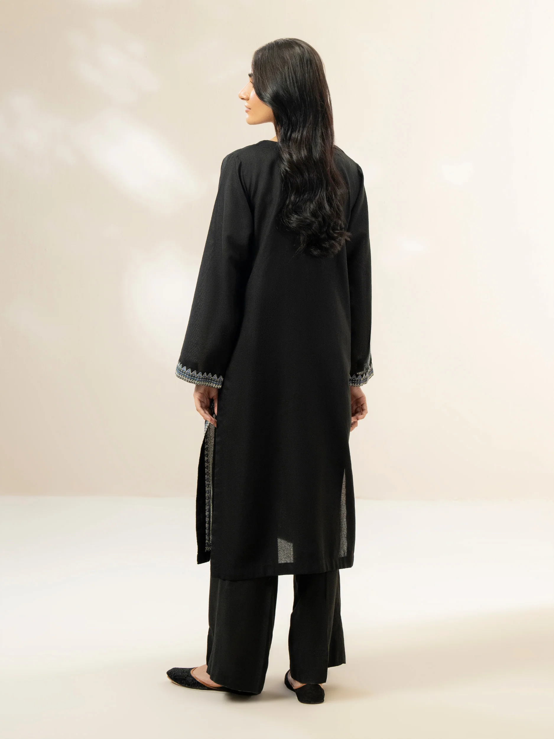 Karandi Shirt-Embroidered (Pret) - Image 5