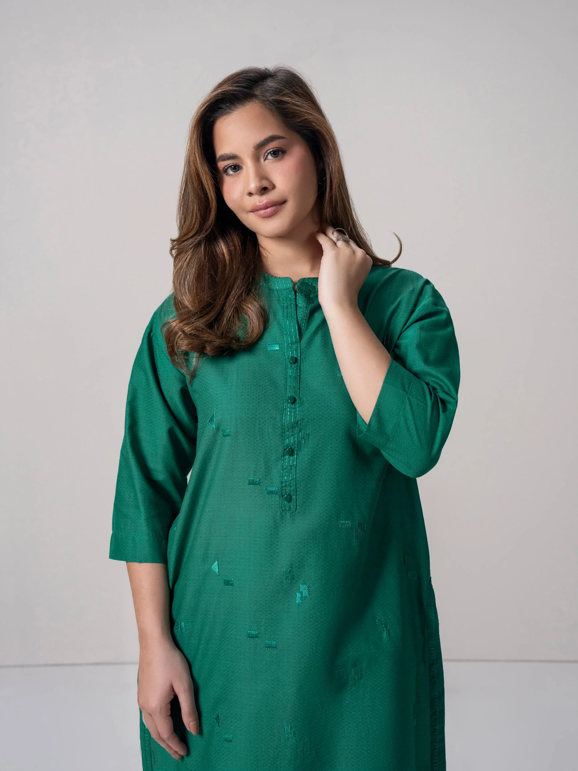 2 Piece Lawn Suit- Embroidered (Pret) - Image 2