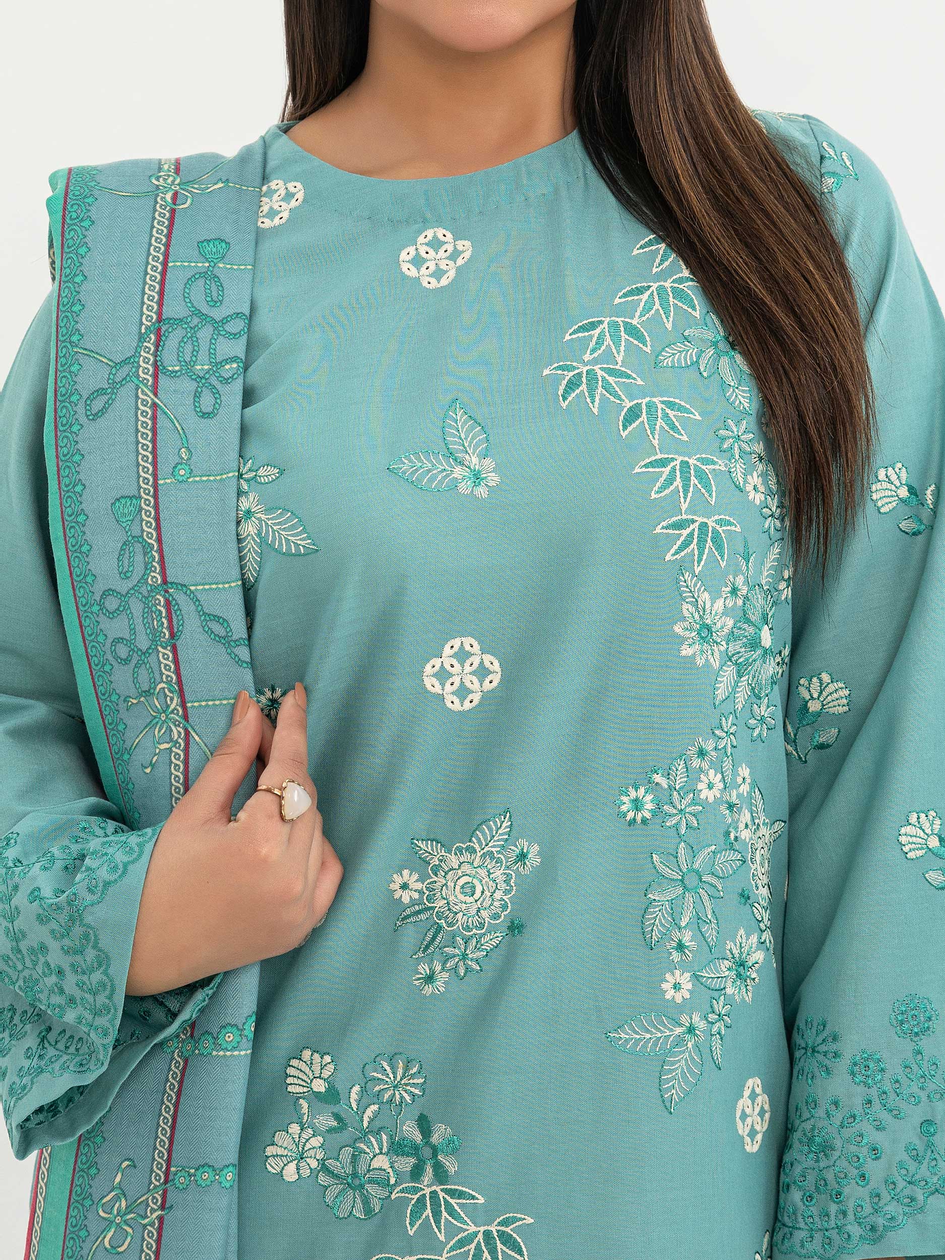 2 Piece Khaddar Suit-Embroidered (Pret) - Image 4