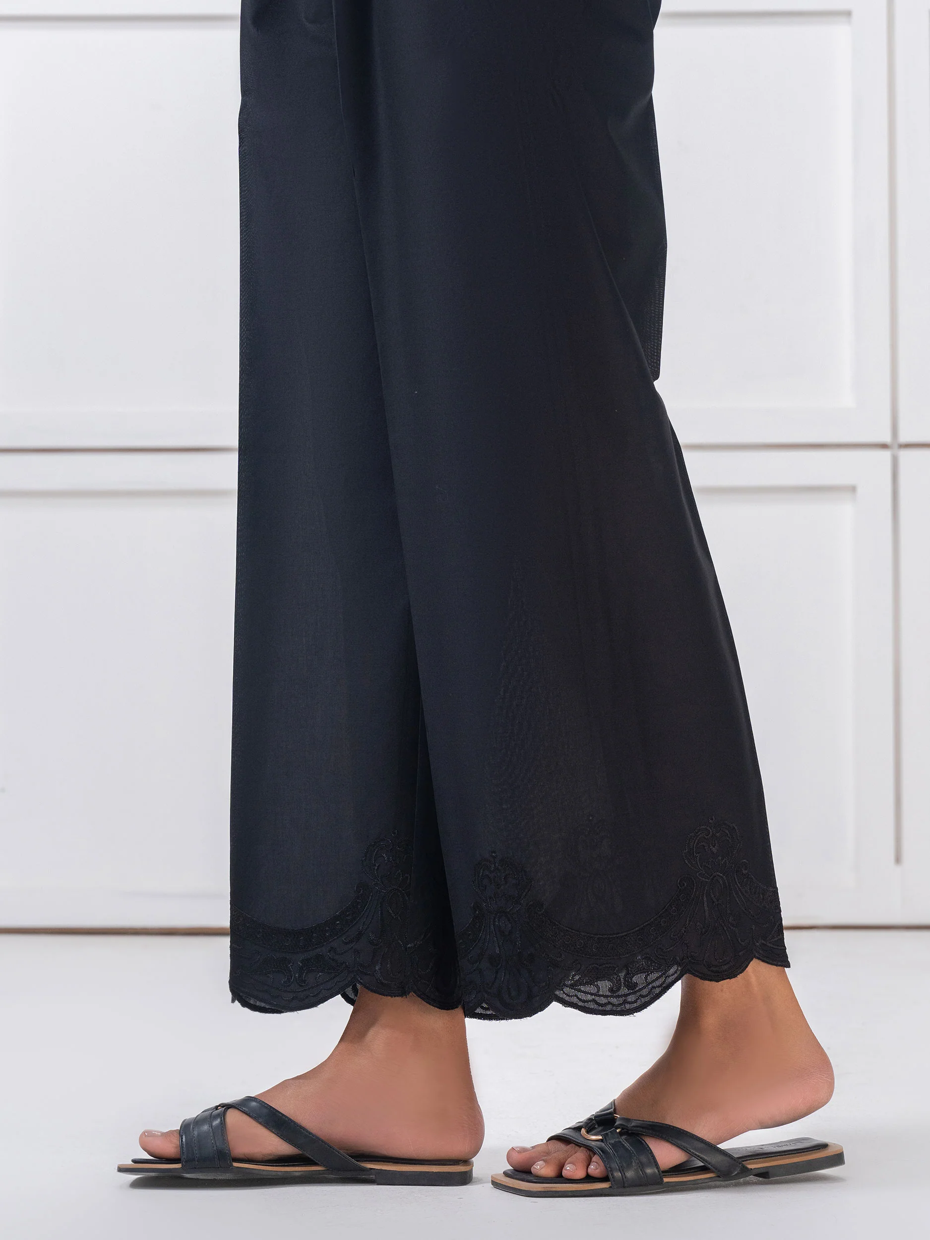 Lawn Trouser-Embroidered (Pret) - Image 4