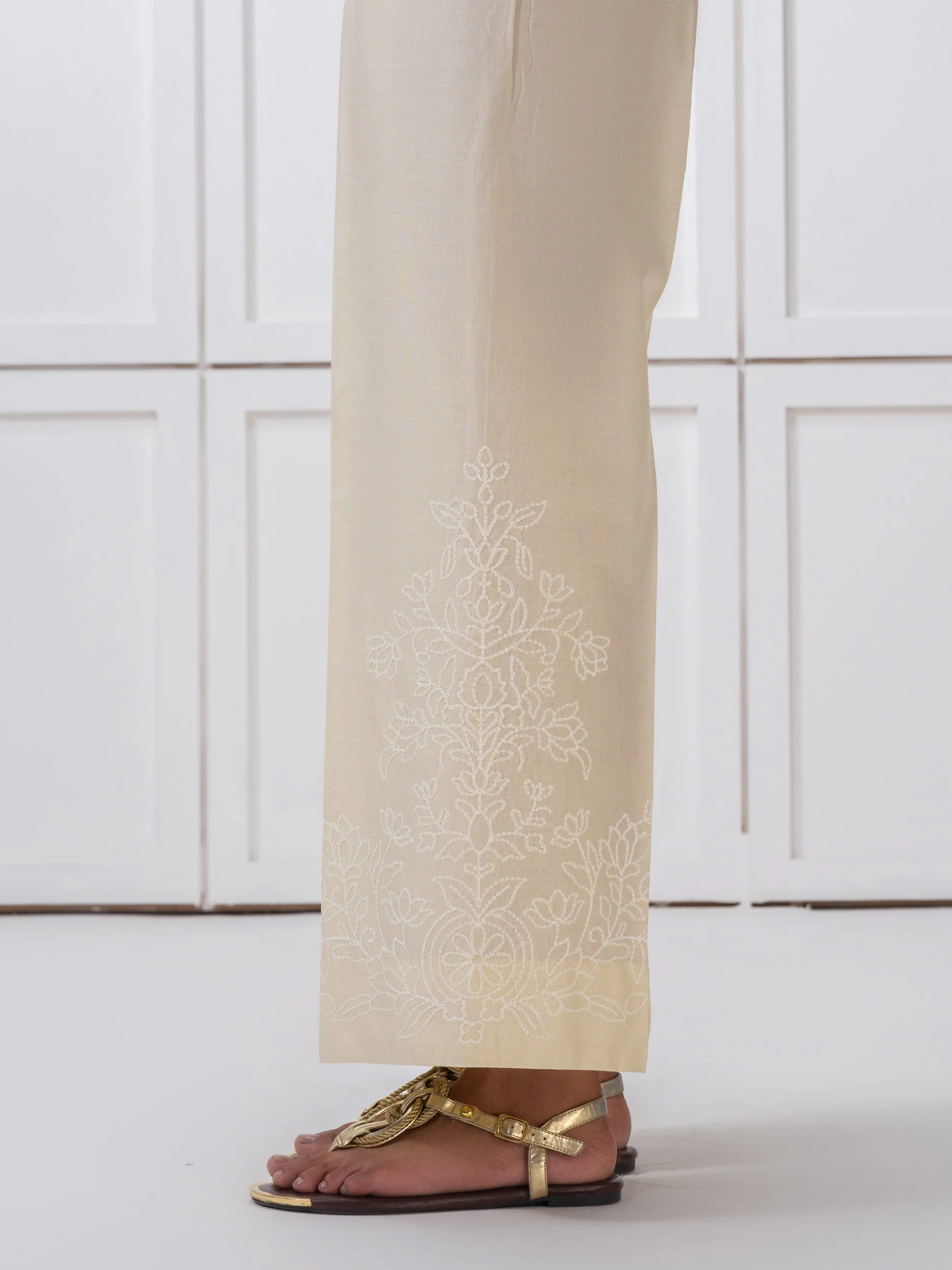 Lawn Cambric Trouser (Pret) - Image 4