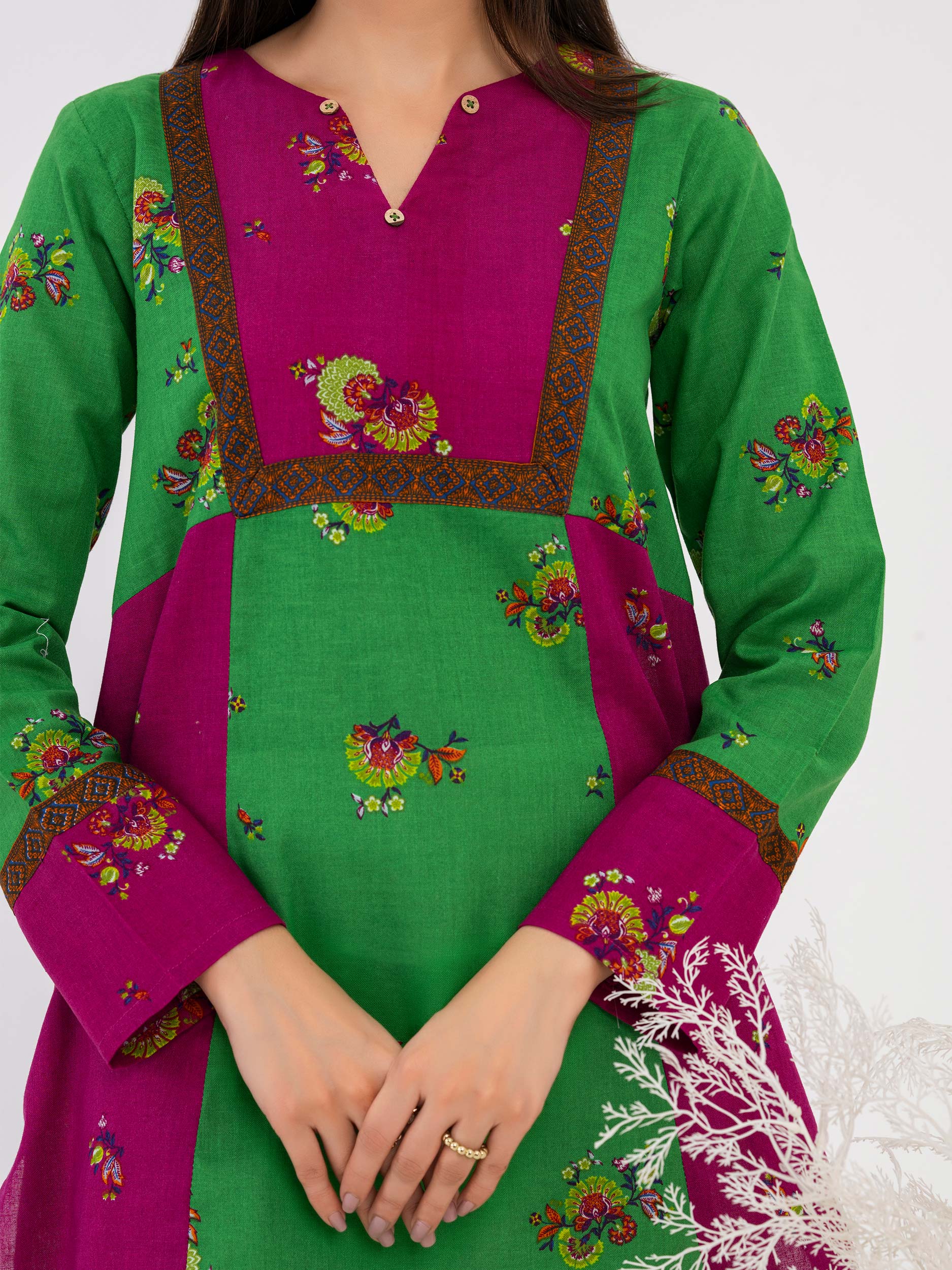 Khaddar Kurti-Printed (Pret) - Image 5