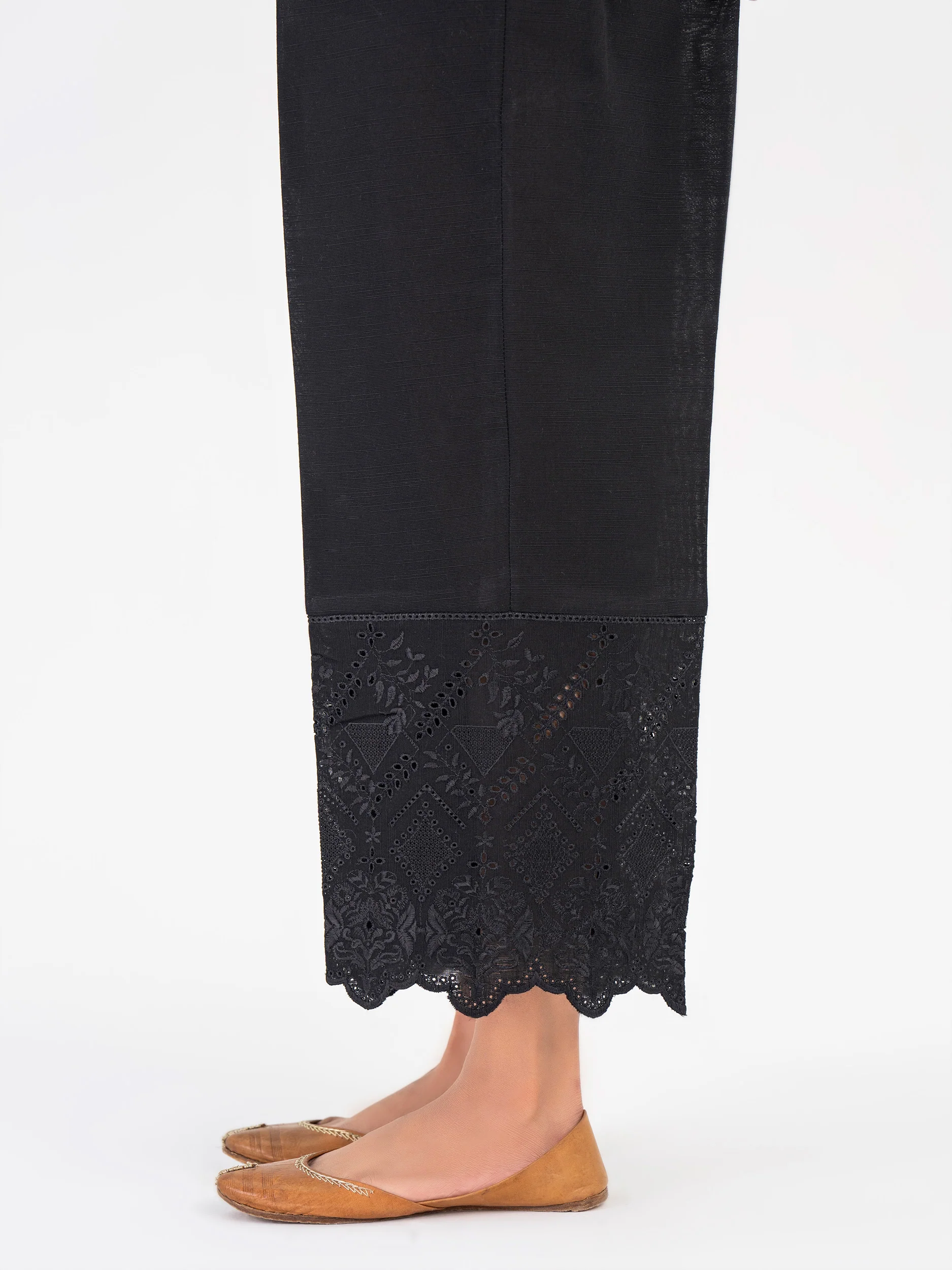 Khaddar Trouser-Embroidered (Pret) - Image 4
