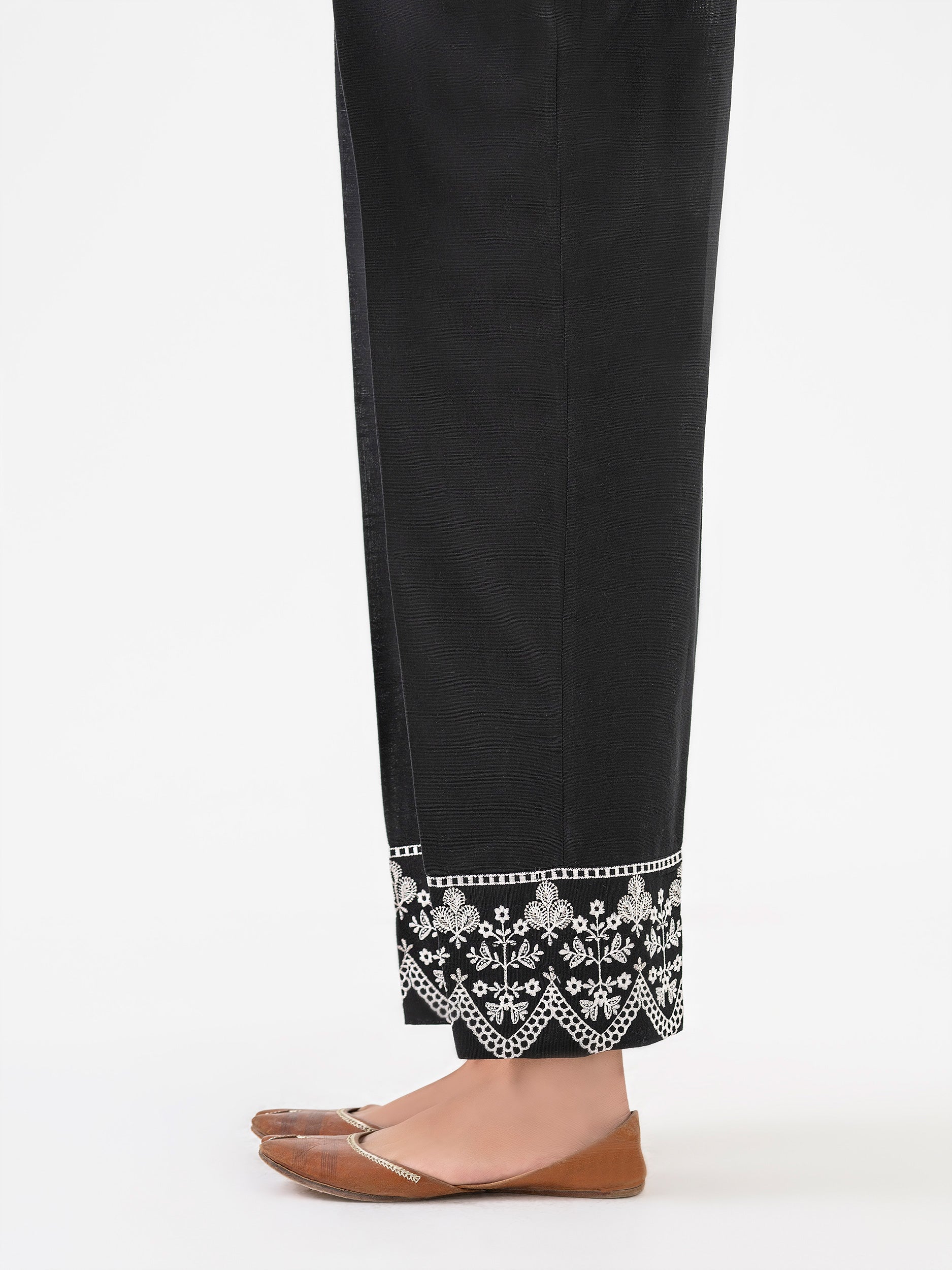 Khaddar Trouser-Embroidered (Pret) - Image 4