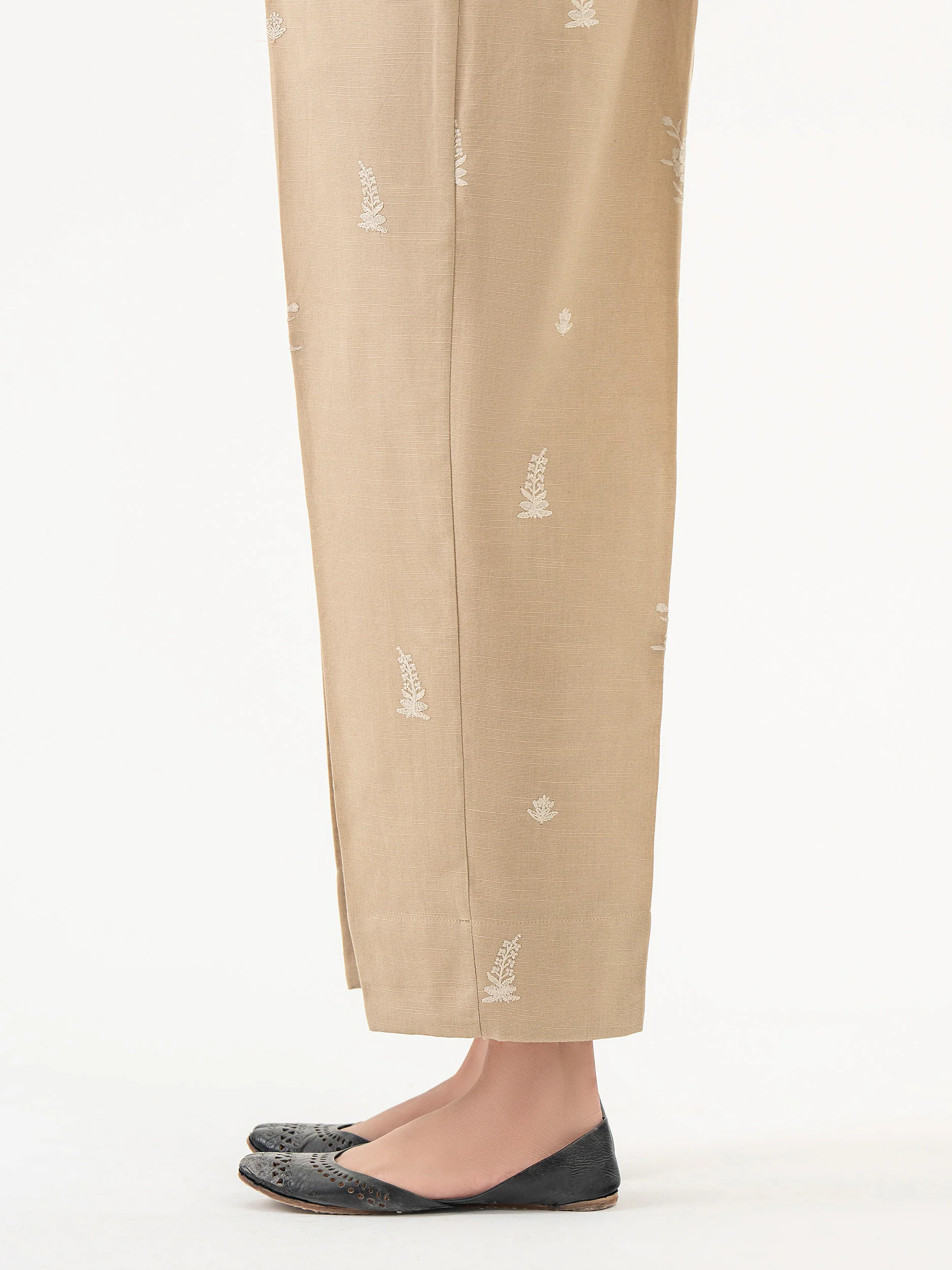 Khaddar Trouser-Embroidered (Pret) - Image 3