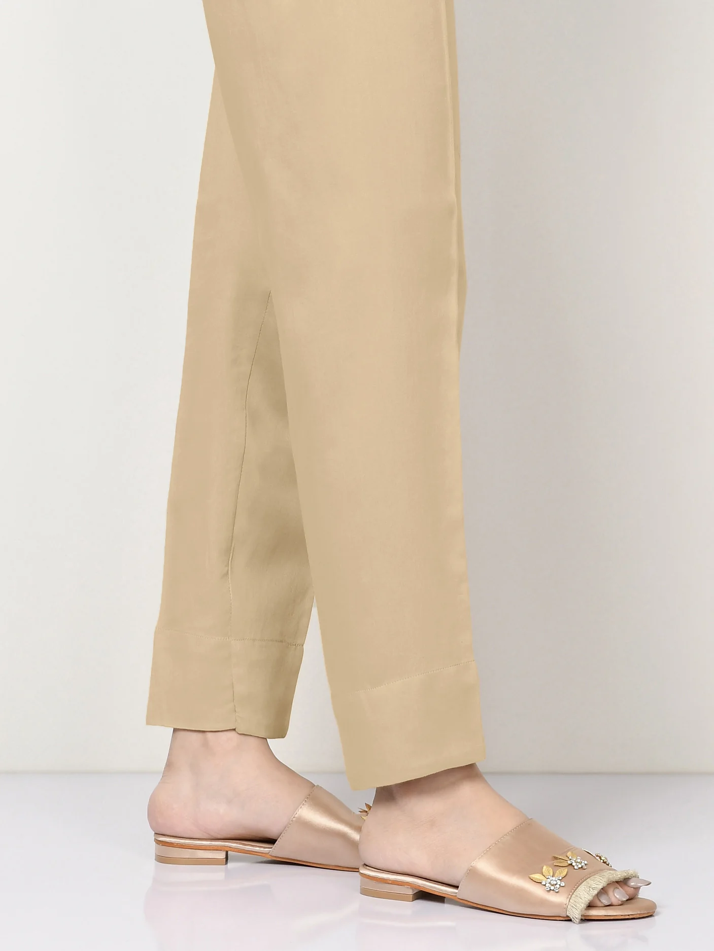 Khaddar Trouser (Pret) - Image 2