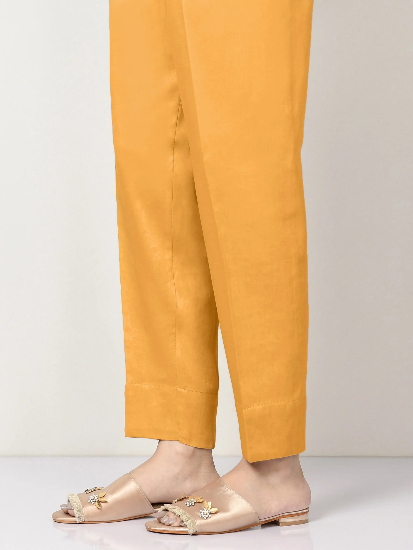 Dyed Khaddar Trouser(Pret) - Image 2