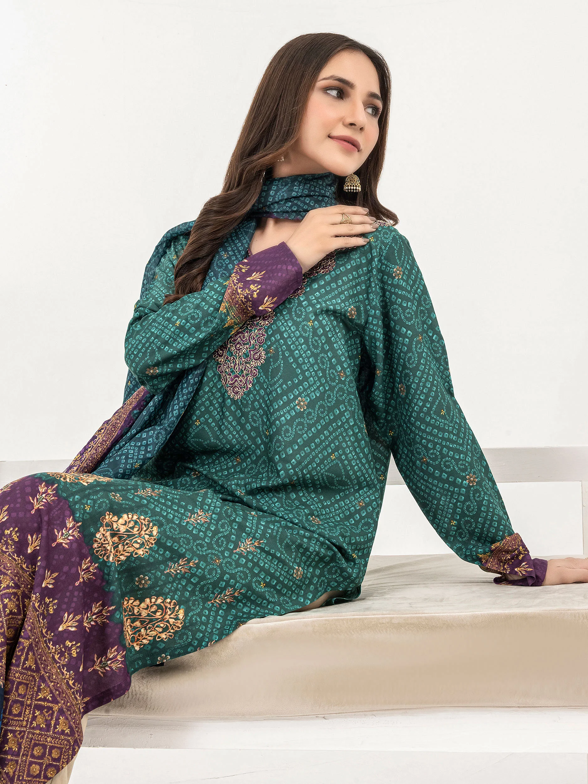 2 Piece Viscose Suit-Embroidered (Pret) - Image 3