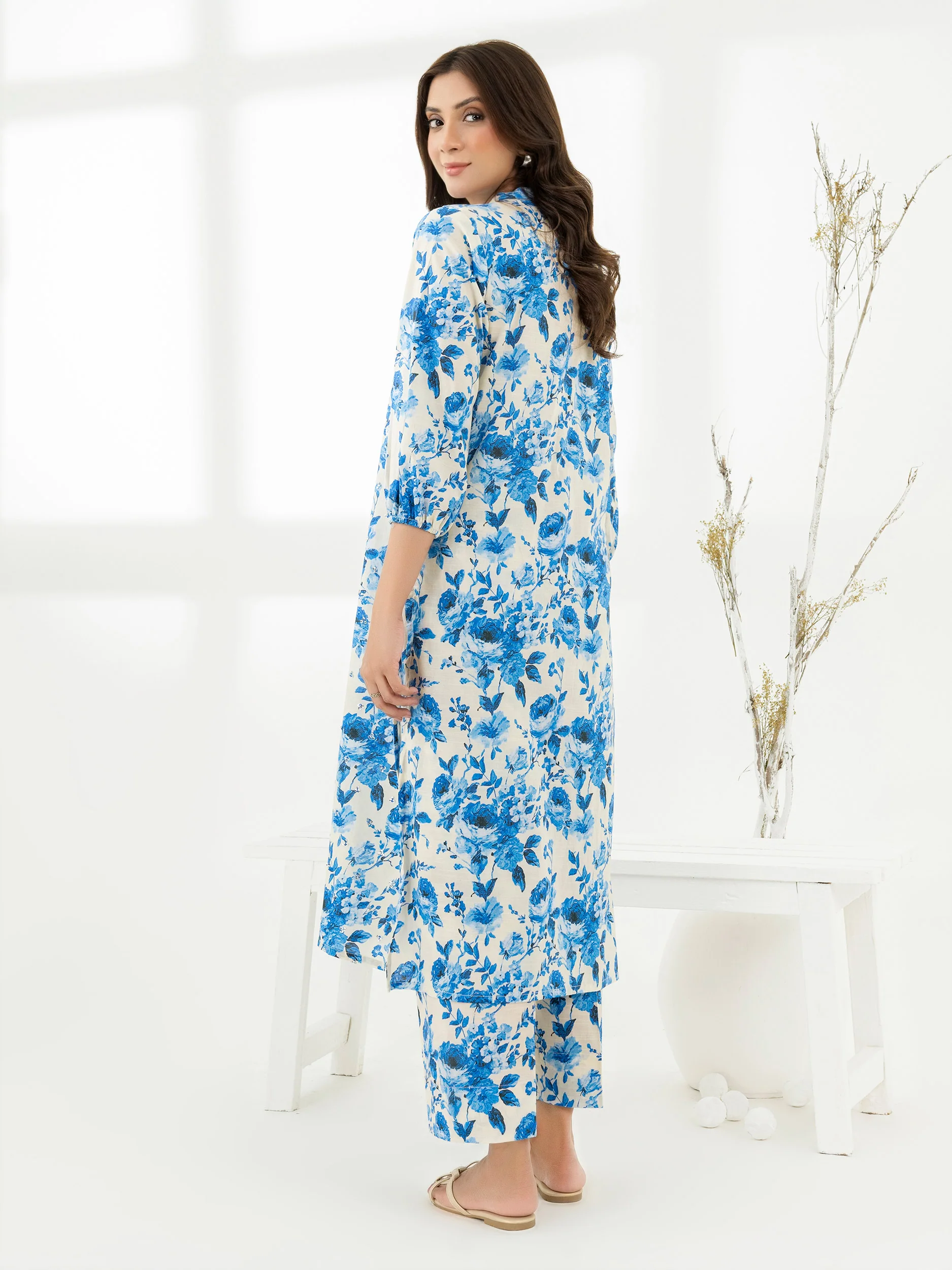 2 Piece Lawn Suit-Embroidered (Pret) - Image 5