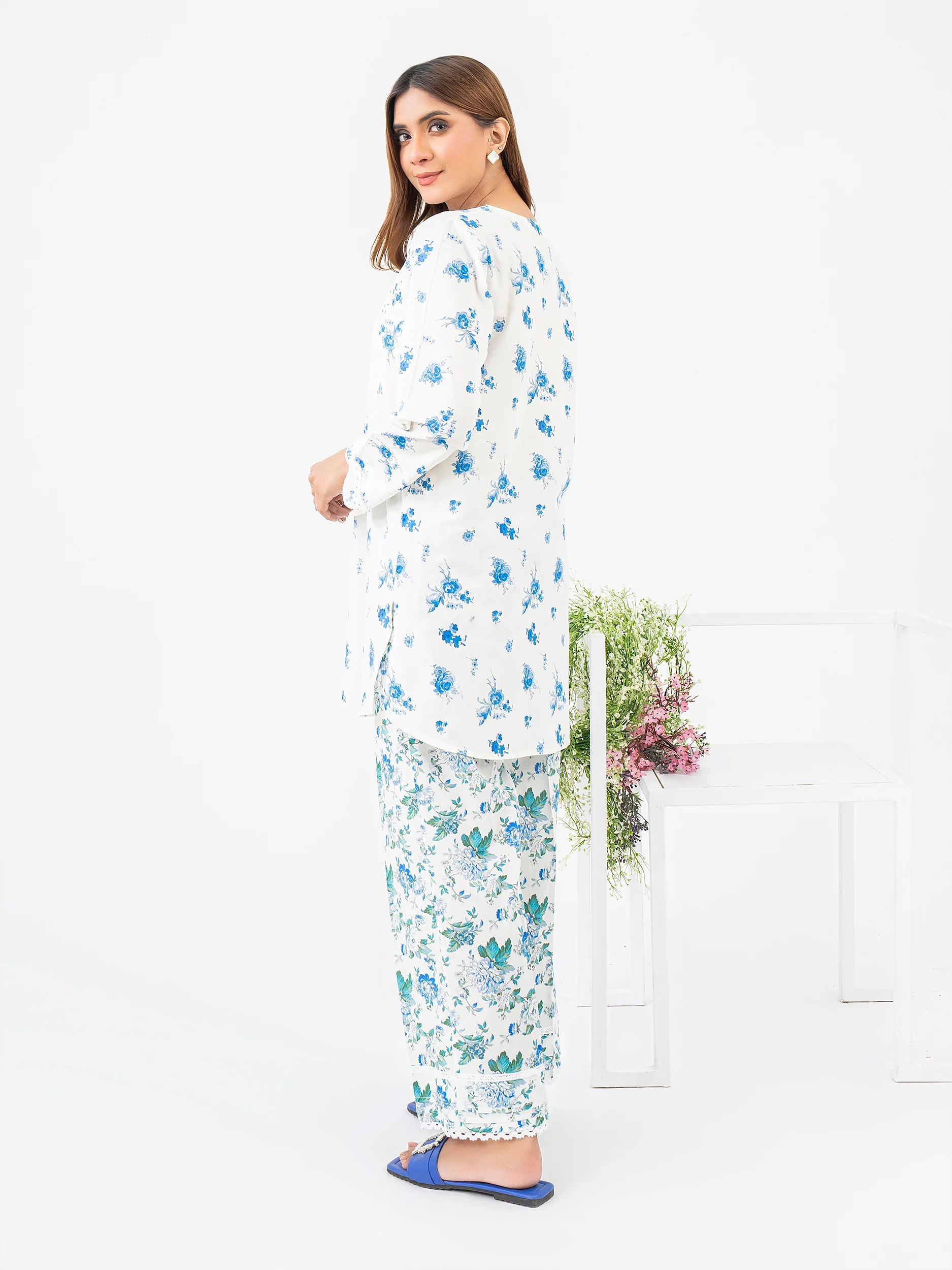 2 Piece Lawn Suit-Embroidered (Pret) - Image 5