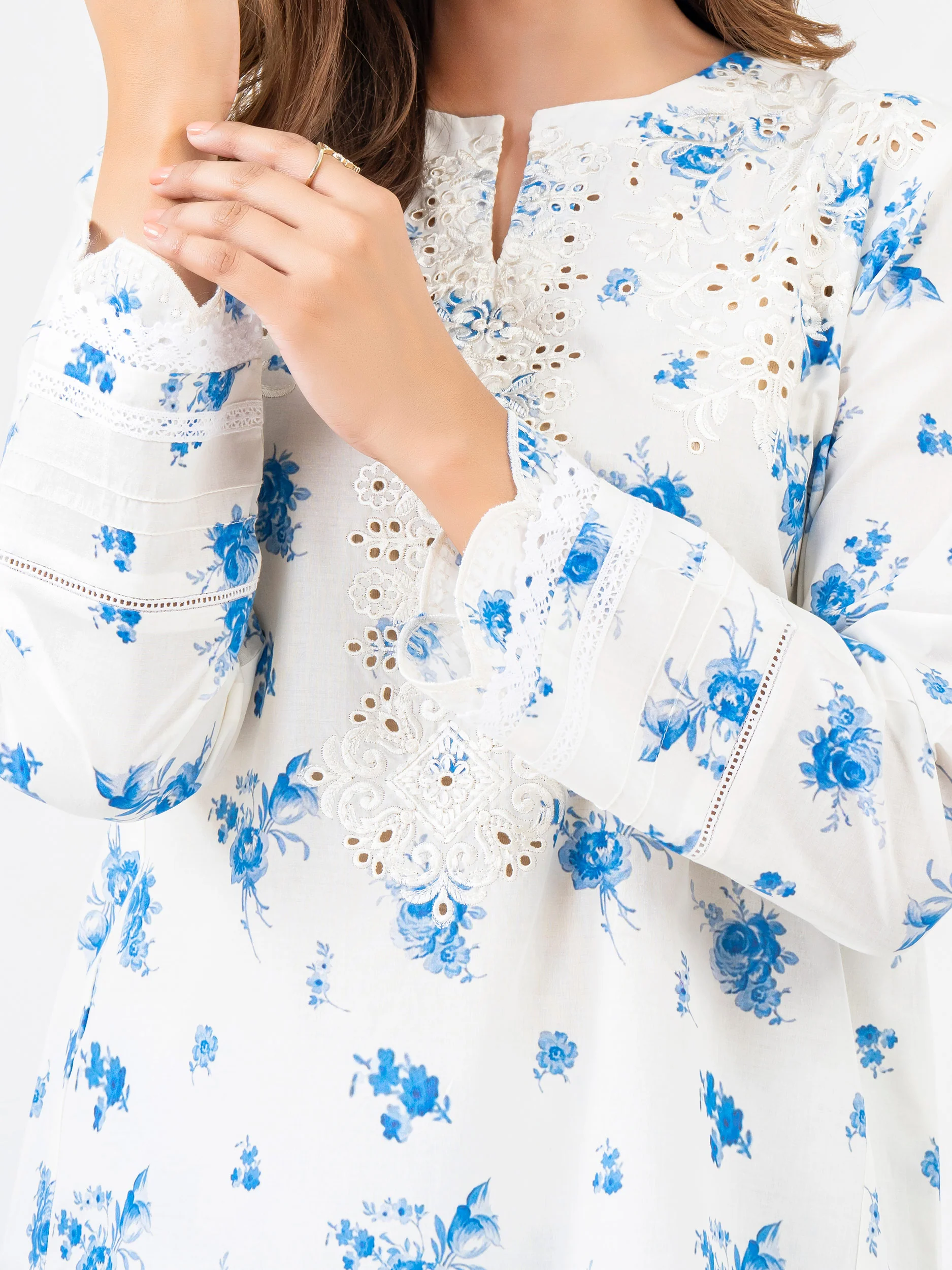 2 Piece Lawn Suit-Embroidered (Pret) - Image 6