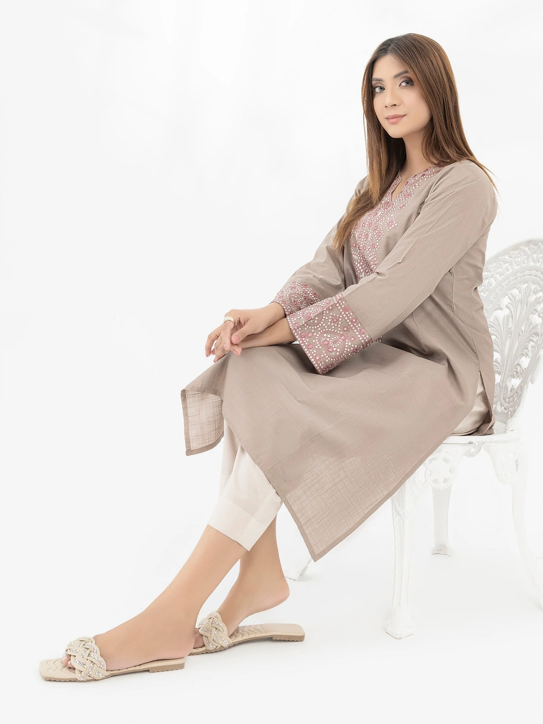 Lawn Shirt-Embroidered (Pret) - Image 3