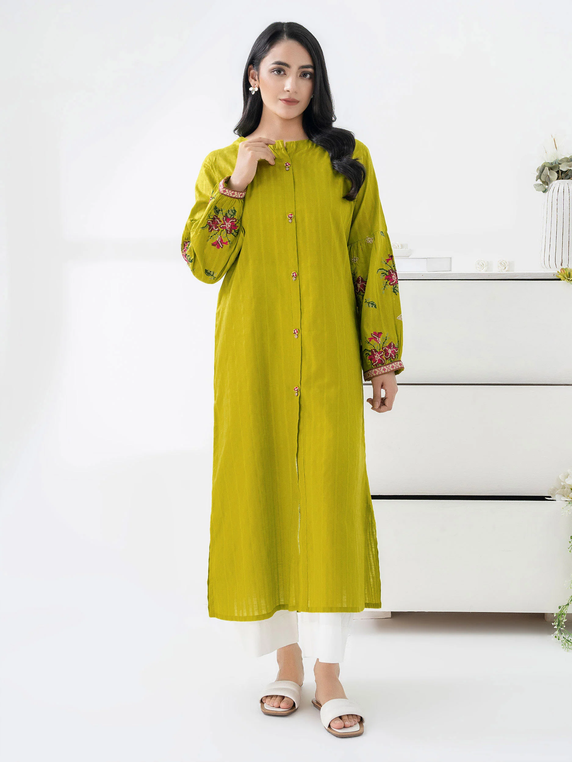 Lawn Shirt-Embroidered (Pret) - Image 4