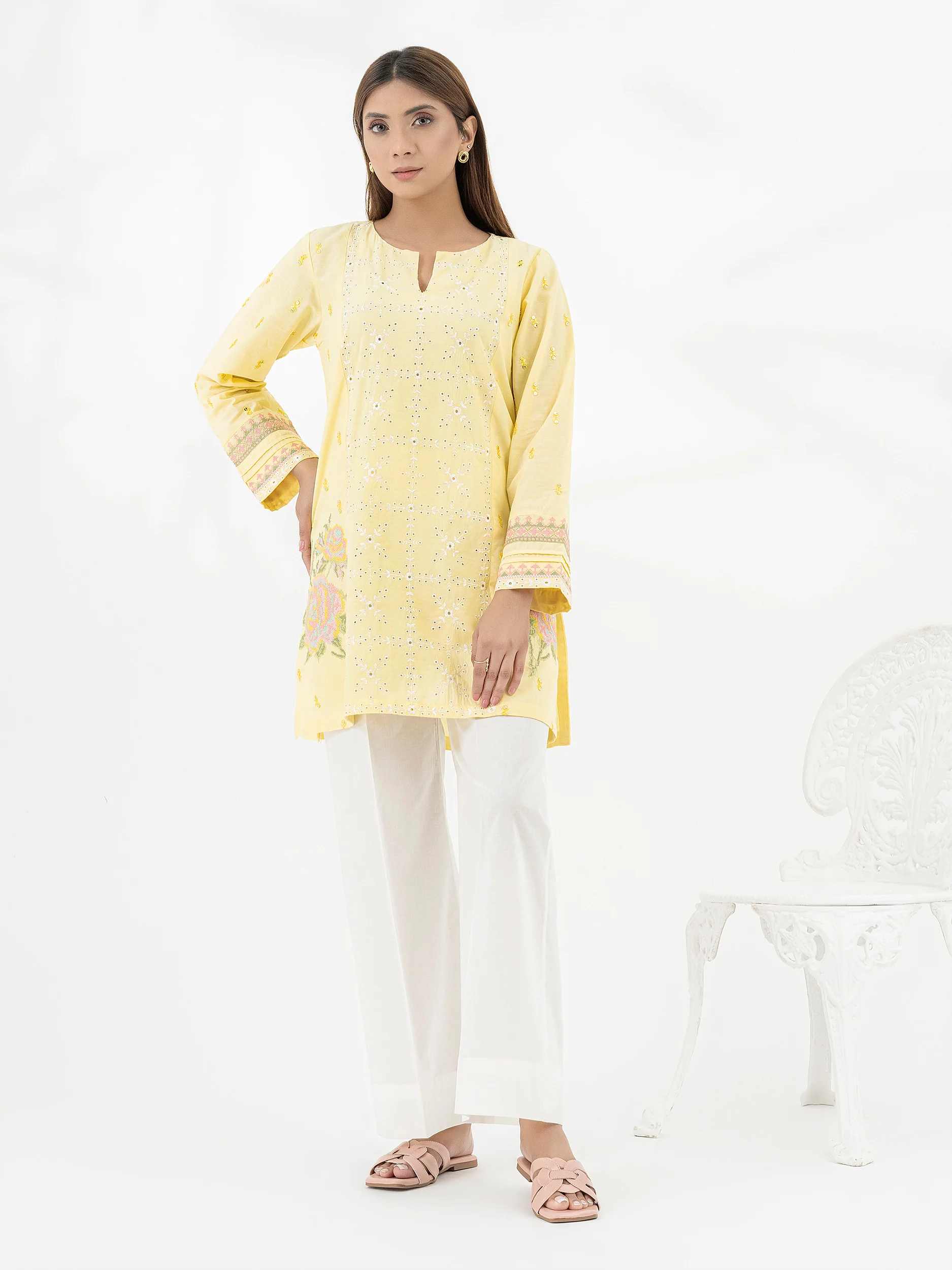 Yarn Dyed Kurti-Embroidered (Pret) - Image 4