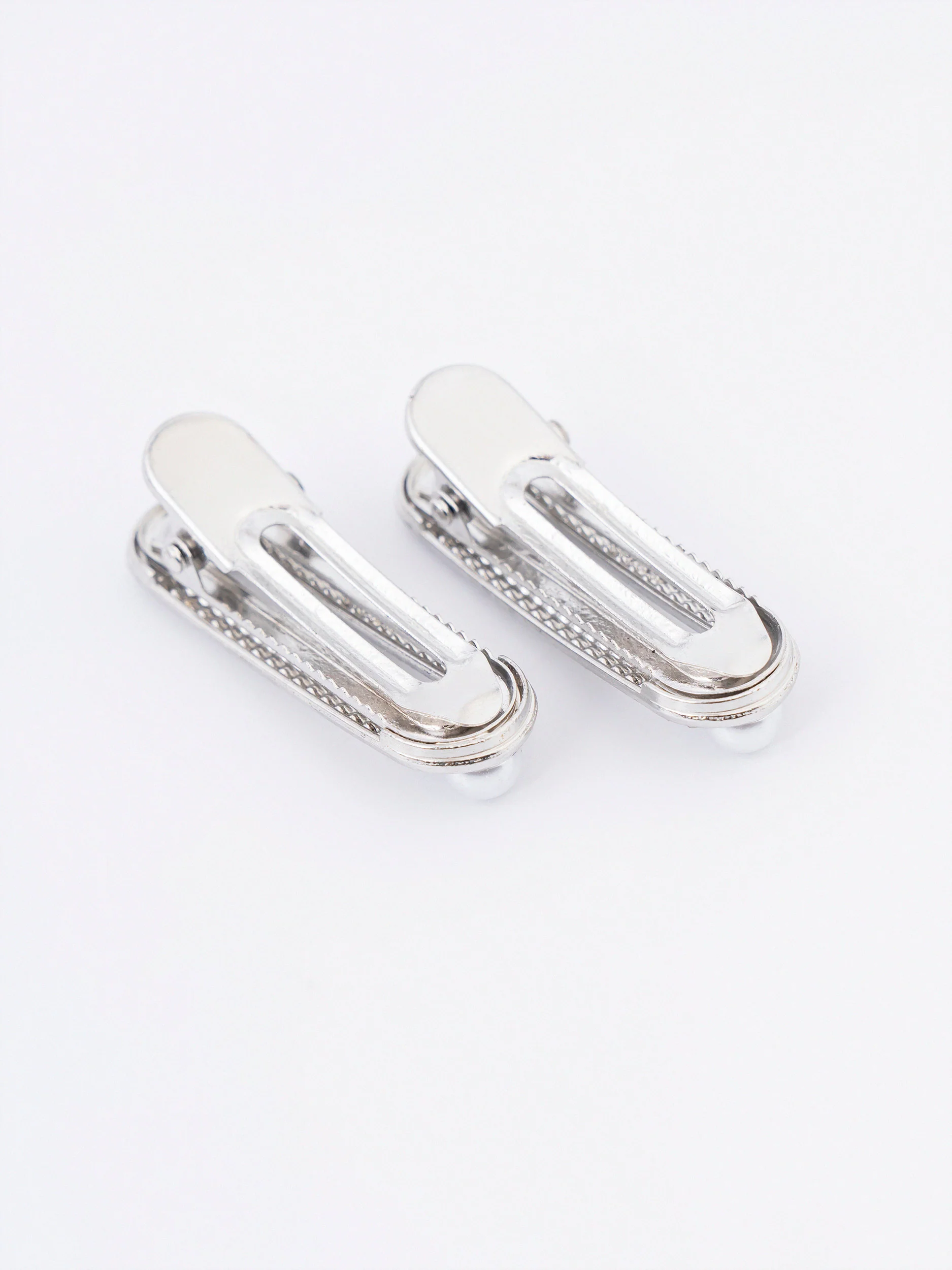 Pearl Hair Clips - Image 4