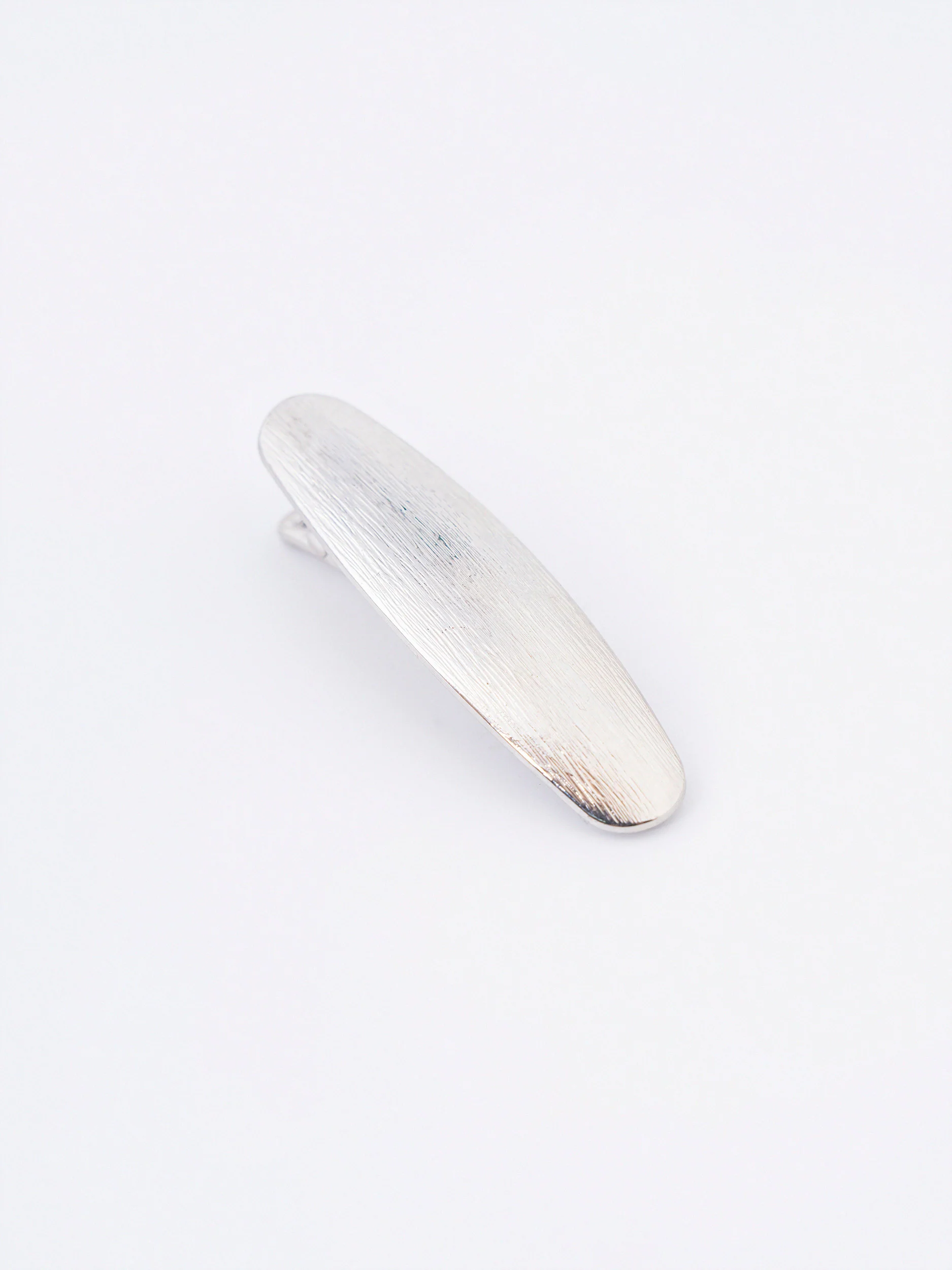 Matte Hair Clips - Image 3