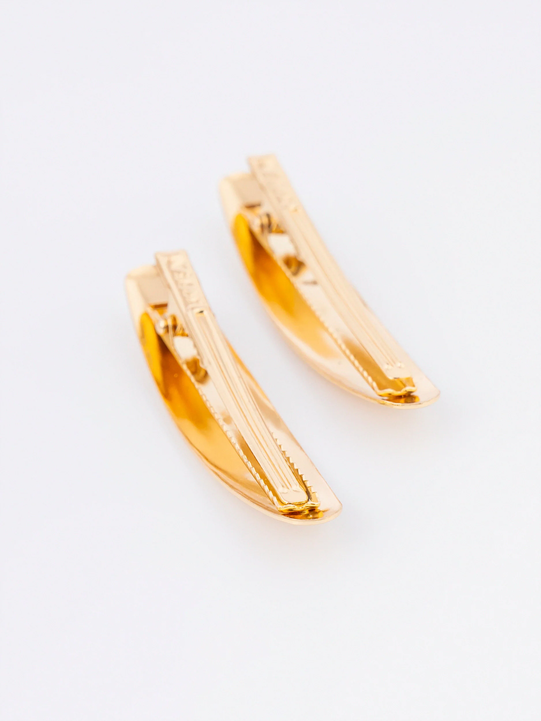 Glossy Hair Clips - Image 4