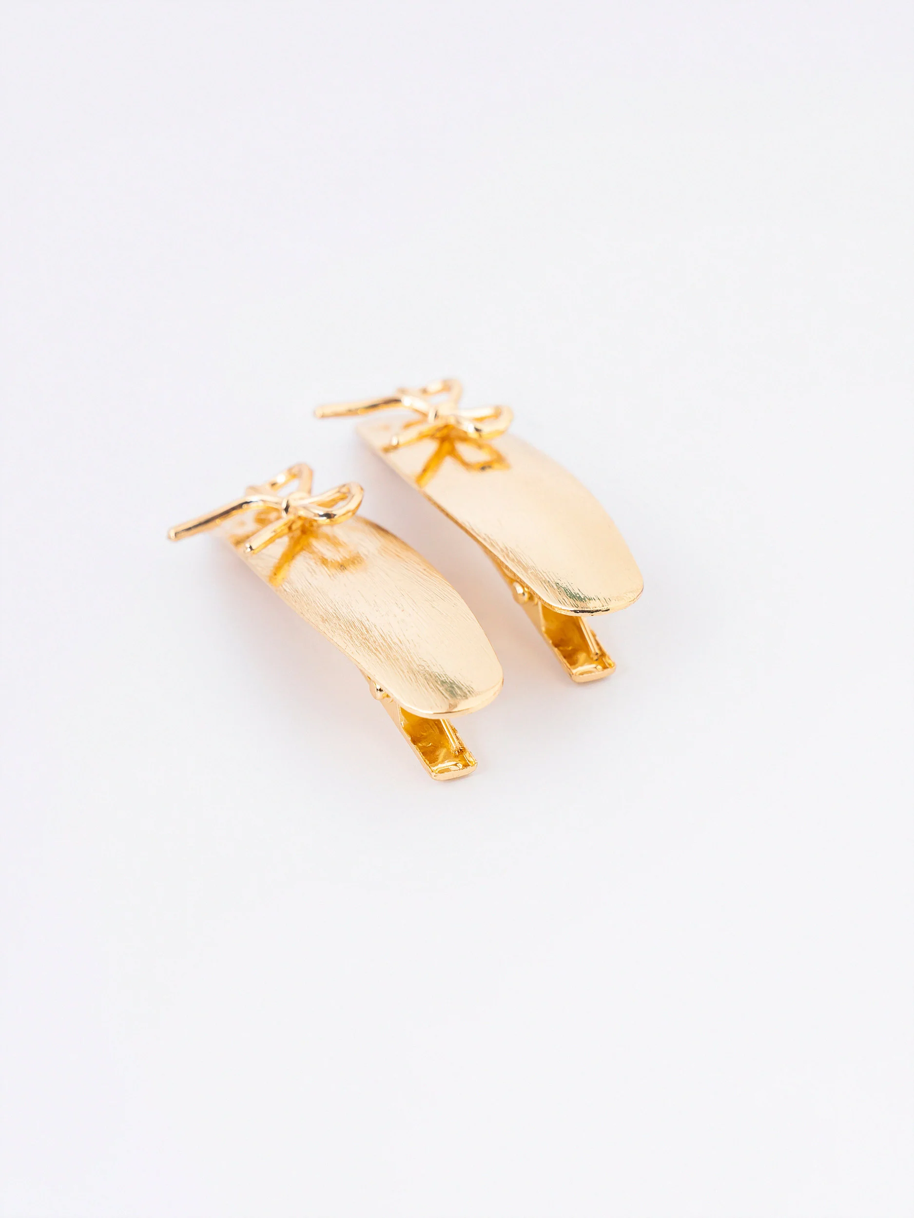 Matte Hair Clips - Image 3