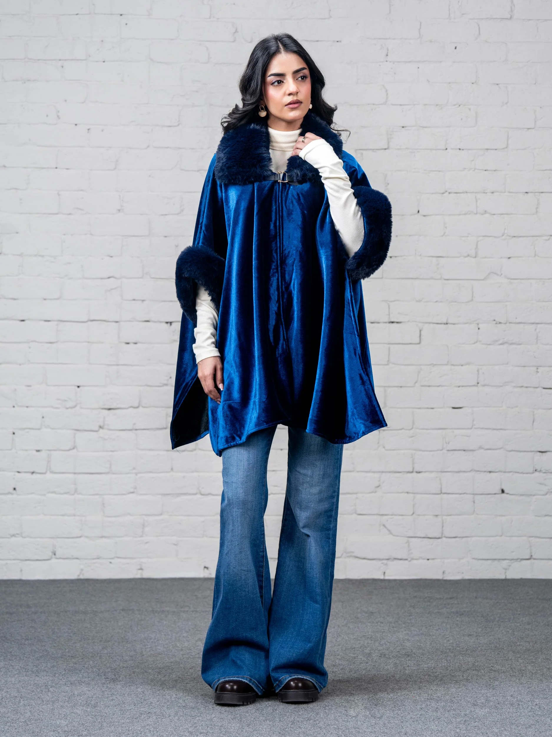 Velvet Cape - Image 2