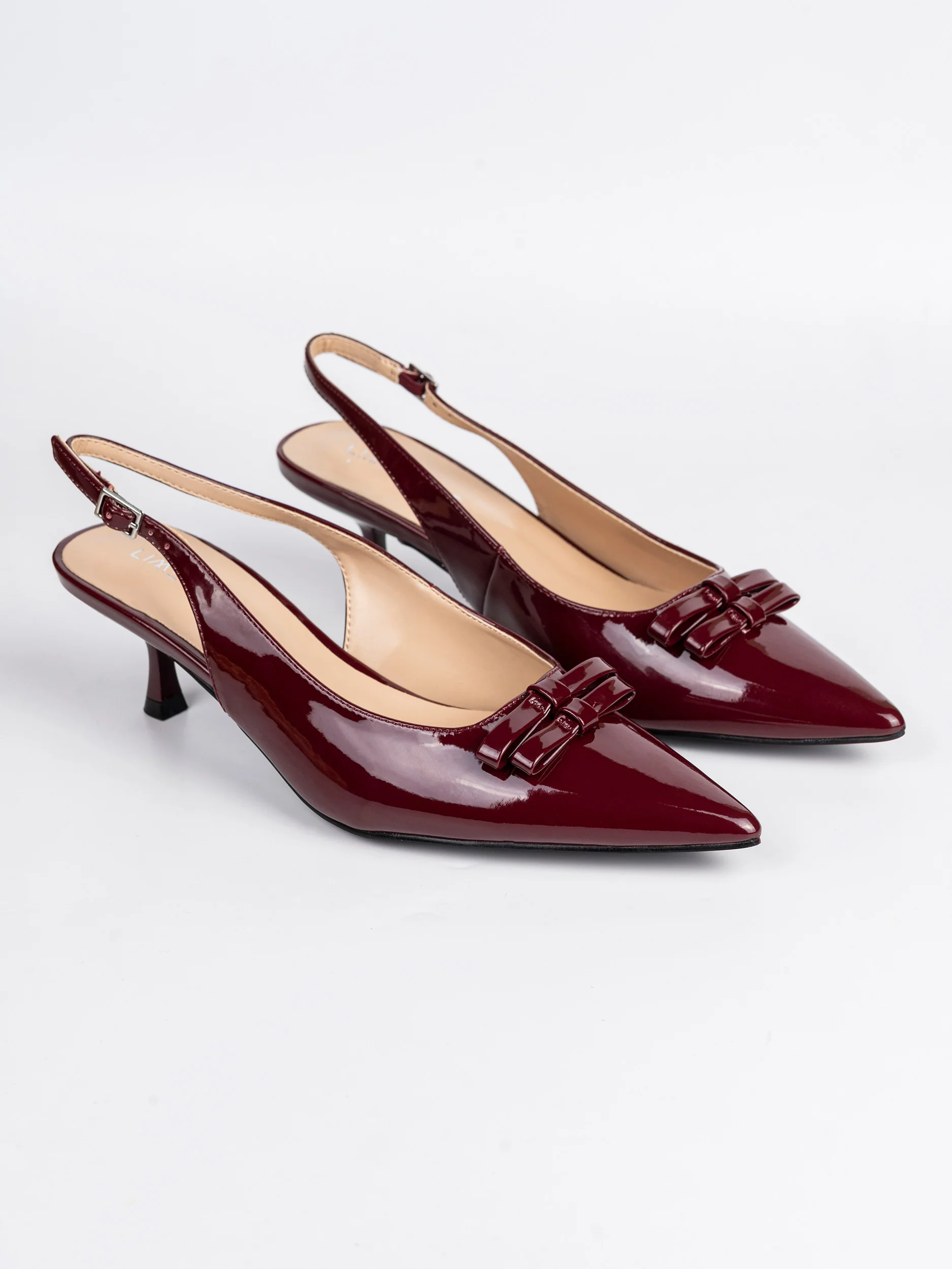 Slingback Courts - Image 3