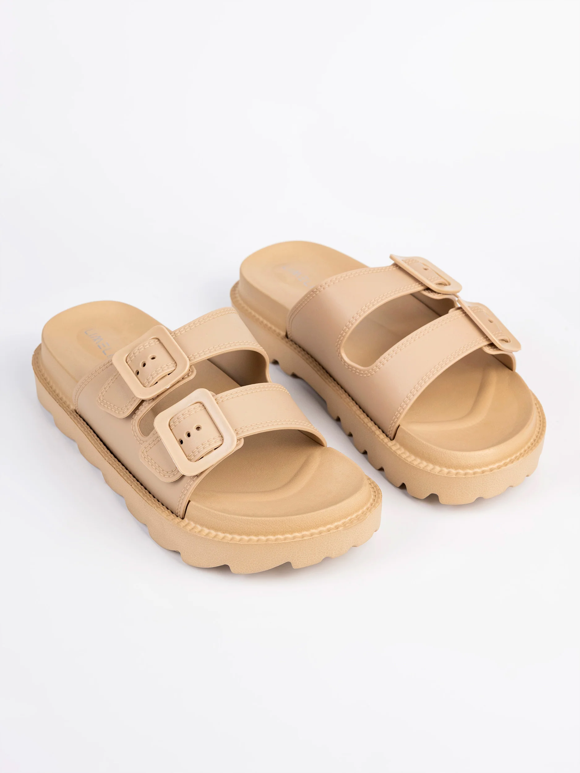 Comfy Slides - Image 2