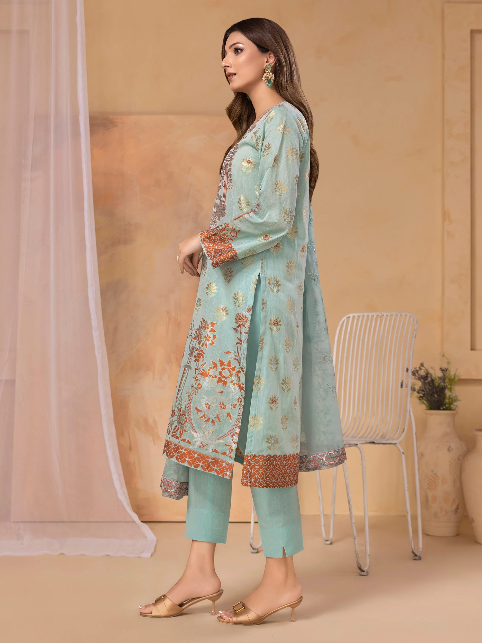 3 Piece Jacquard Suit-Embroidered (Unstitched) - Image 3