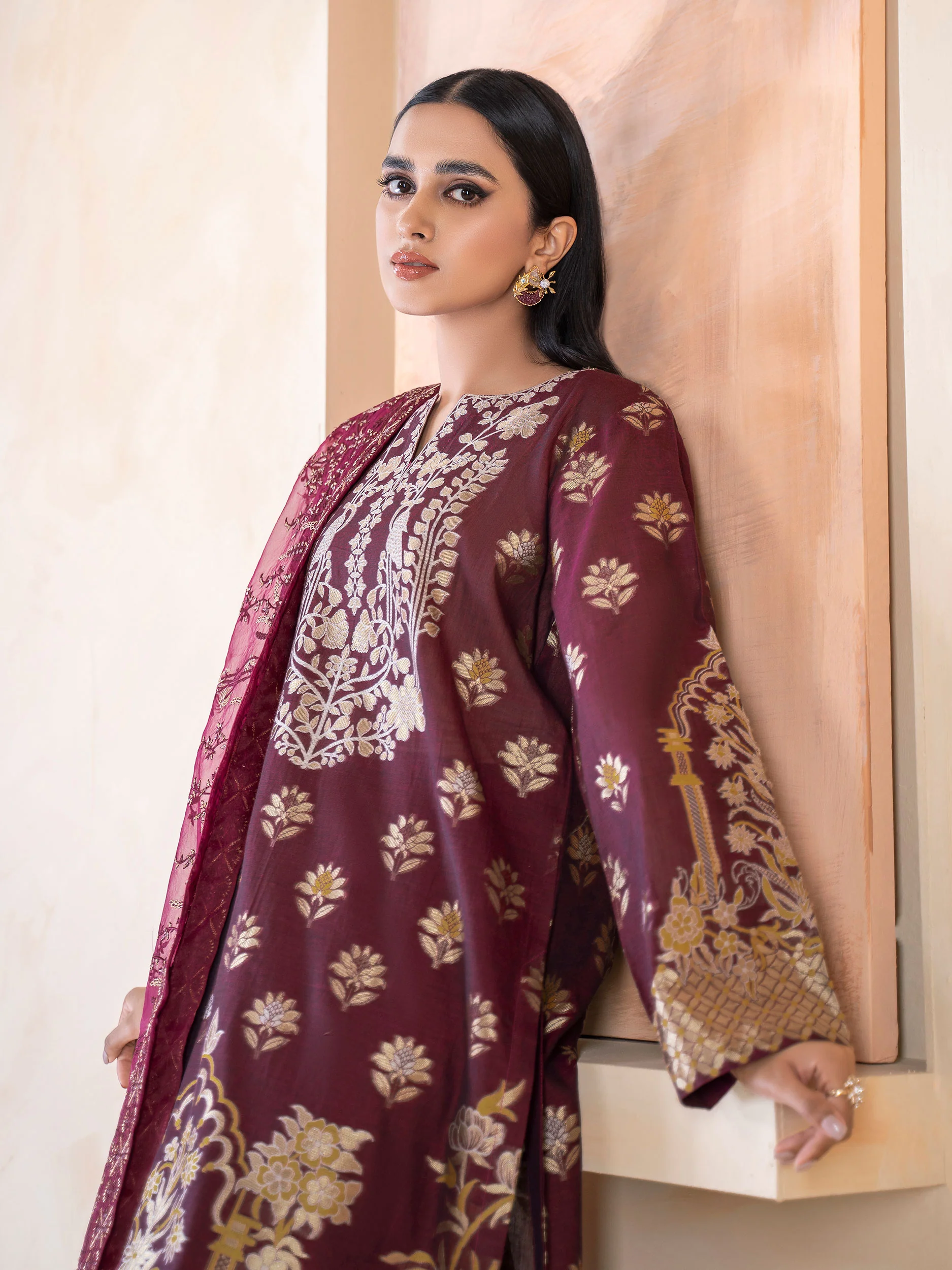 3 Piece Jacquard Suit-Embroidered (Unstitched) - Image 4