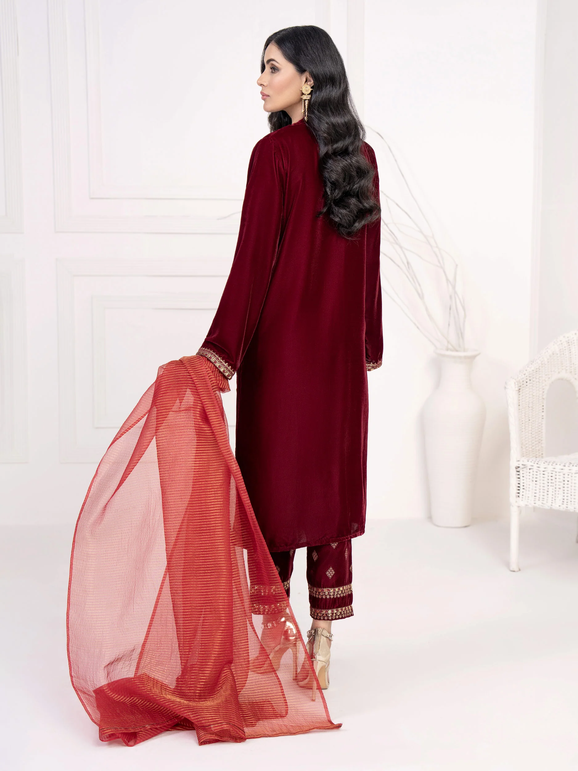 3 Piece Velvet Suit-Embroidered(Unstitched) - Image 6