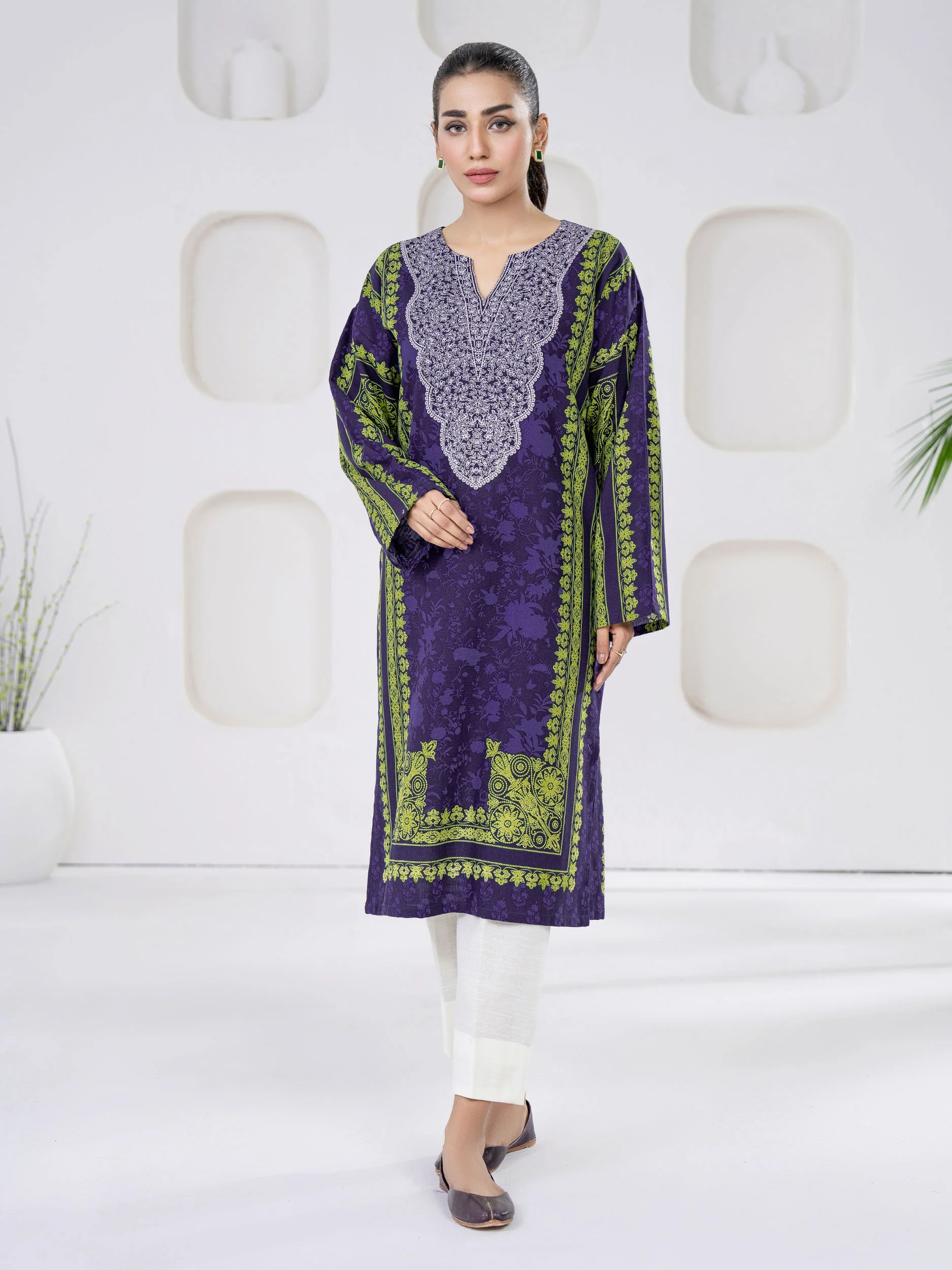 Khaddar Shirt-Printed(Unstitched) - Image 3