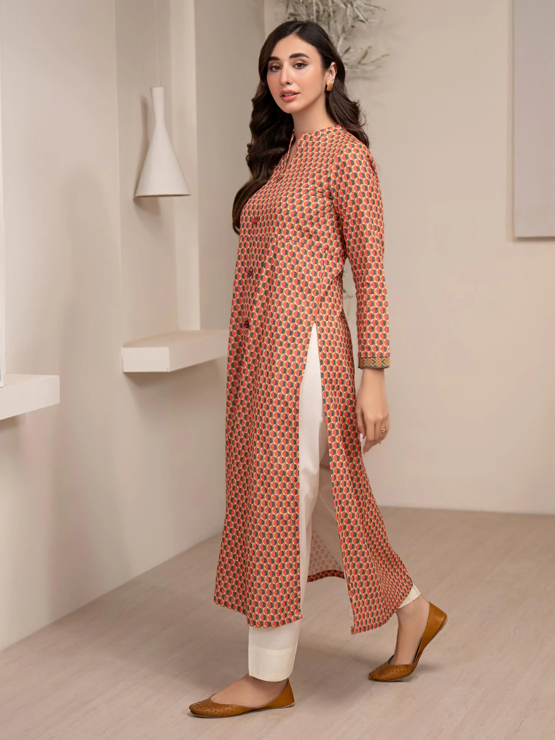 Khaddar Shirt-Printed (Unstitched) - Image 4