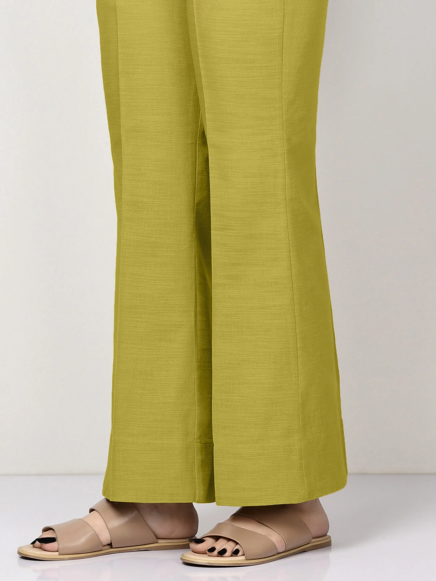 Khaddar Trouser-Dyed (Unstitched) - Image 4