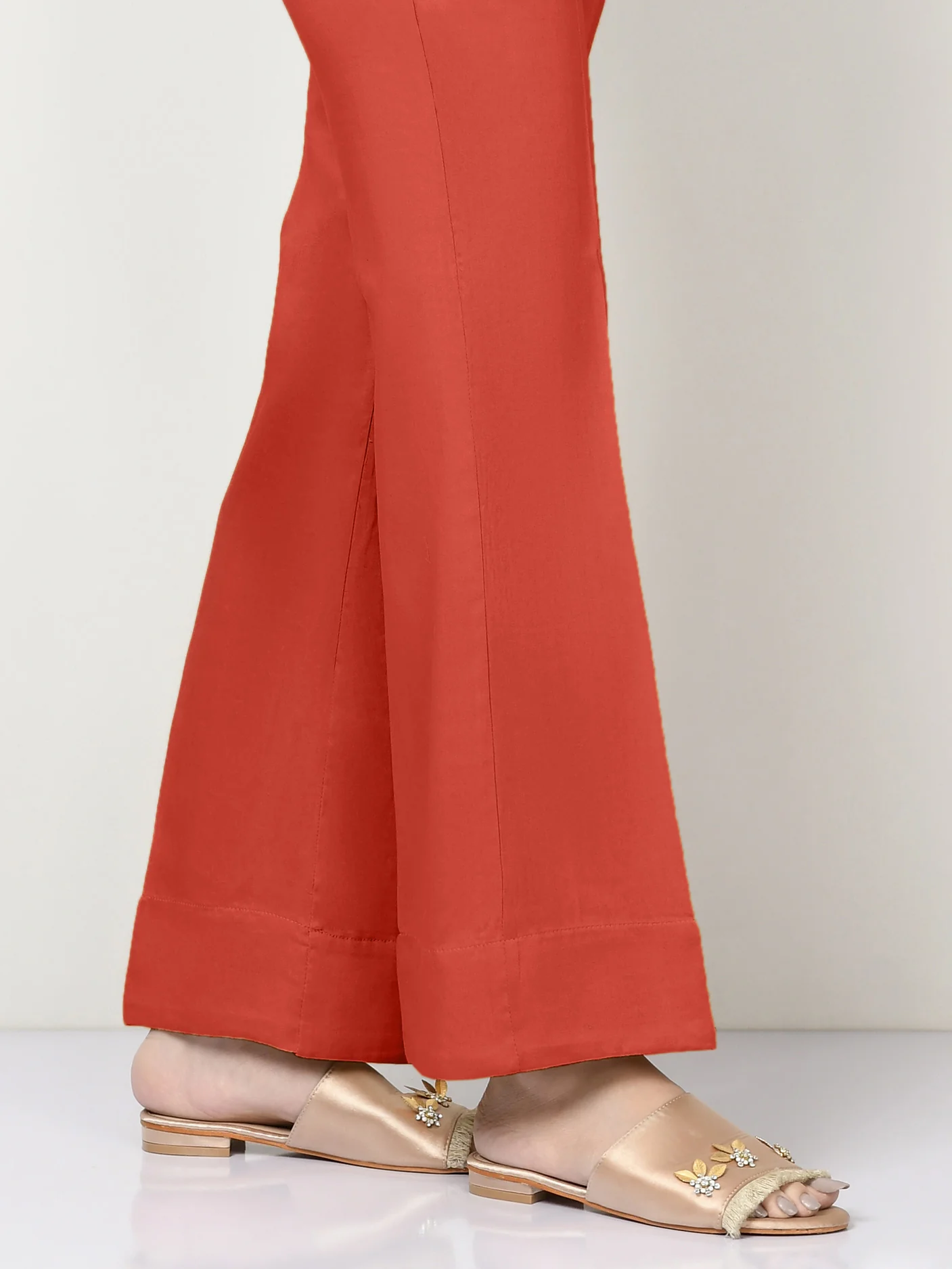 Khaddar Trouser-Dyed (Unstitched) - Image 4