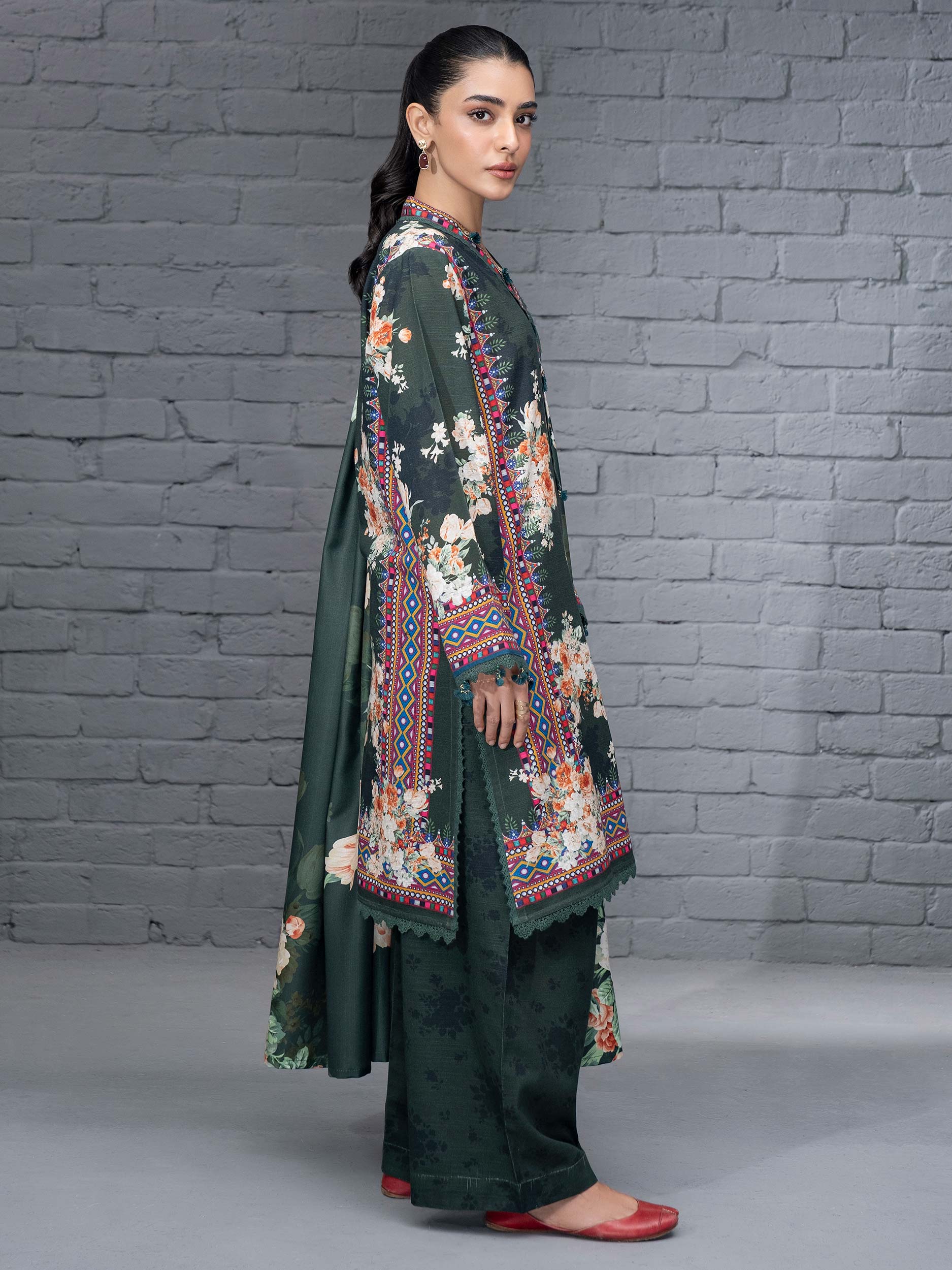 3 Piece Khaddar Suit-Printed (Unstitched) - Image 4