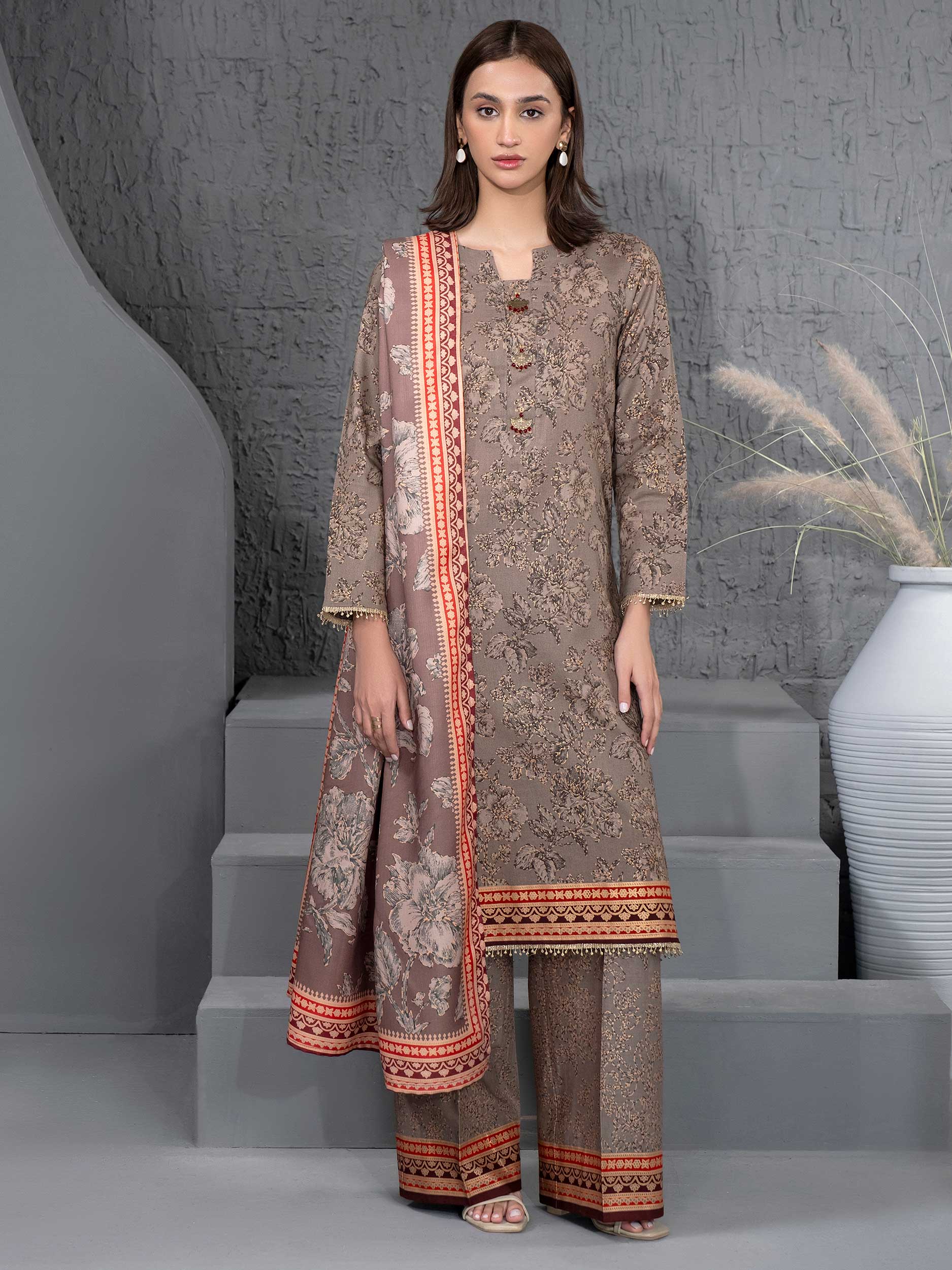 3 Piece Khaddar Suit-Paste Print (Unstitched) - Image 2