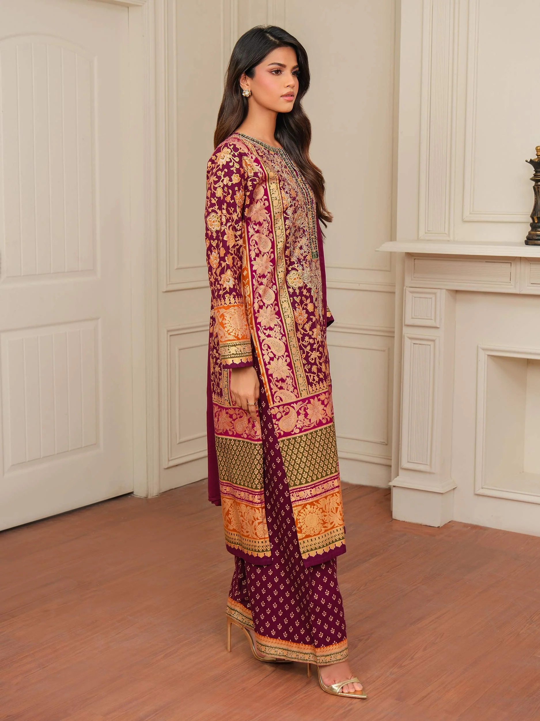 3 Piece Khaddar Suit-Embroidered (Unstitched) - Image 4