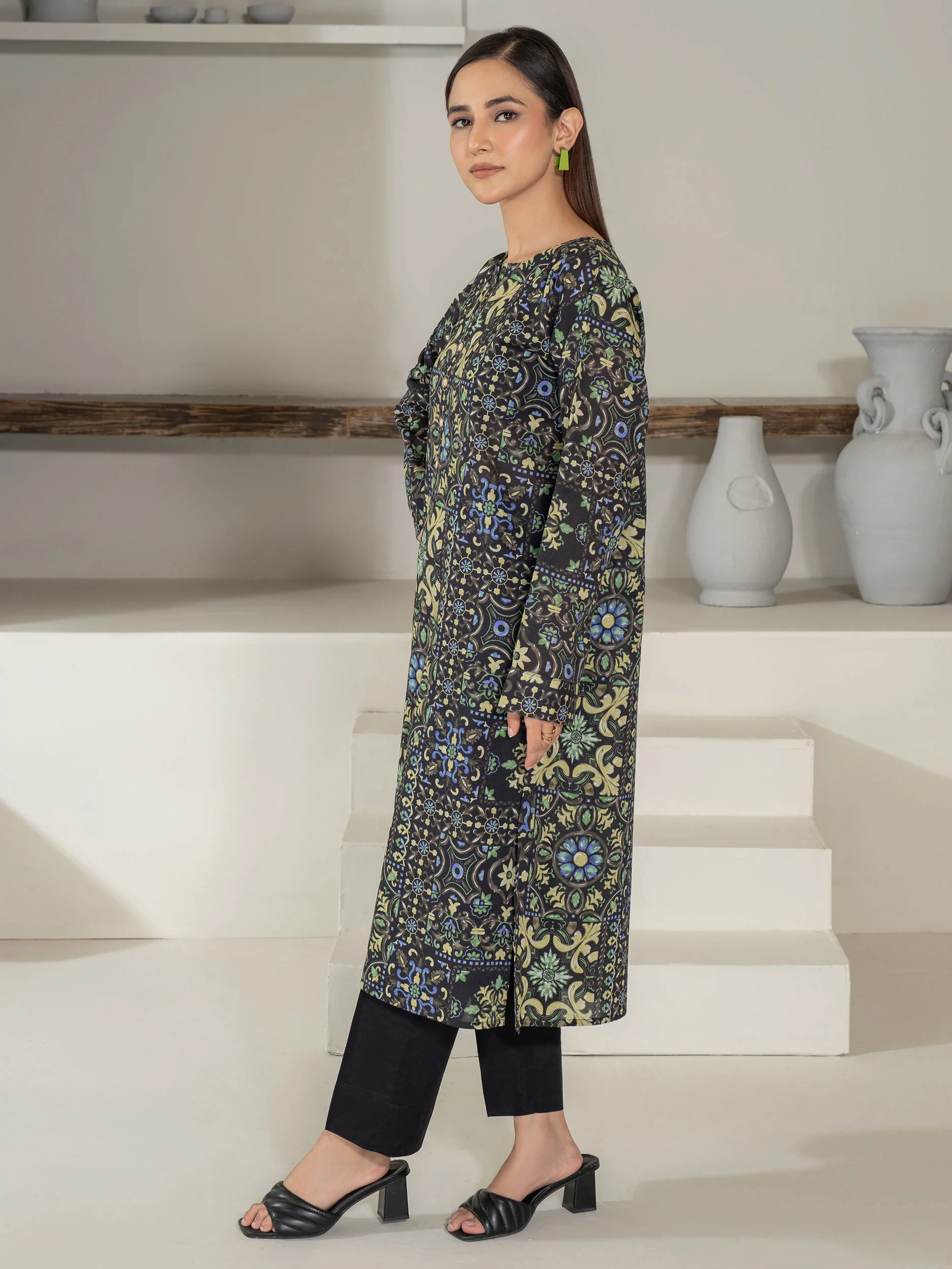 Khaddar Shirt-Printed (Unstitched) - Image 4
