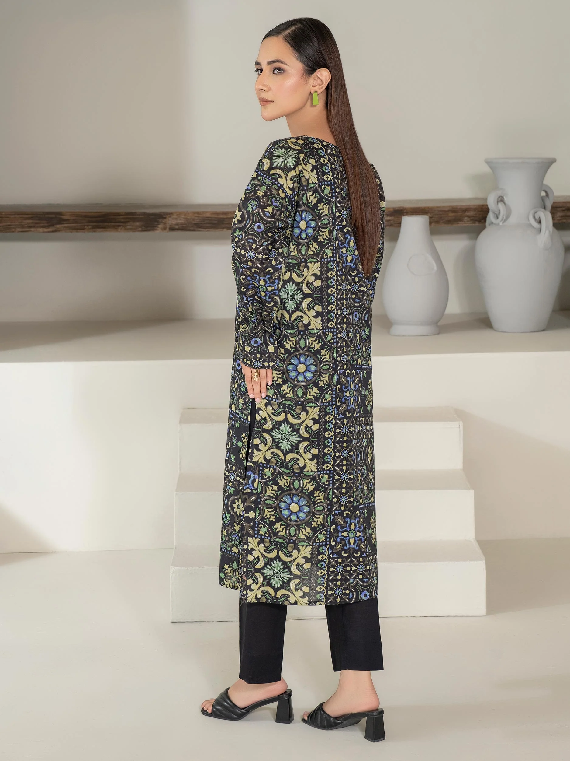 Khaddar Shirt-Printed (Unstitched) - Image 5