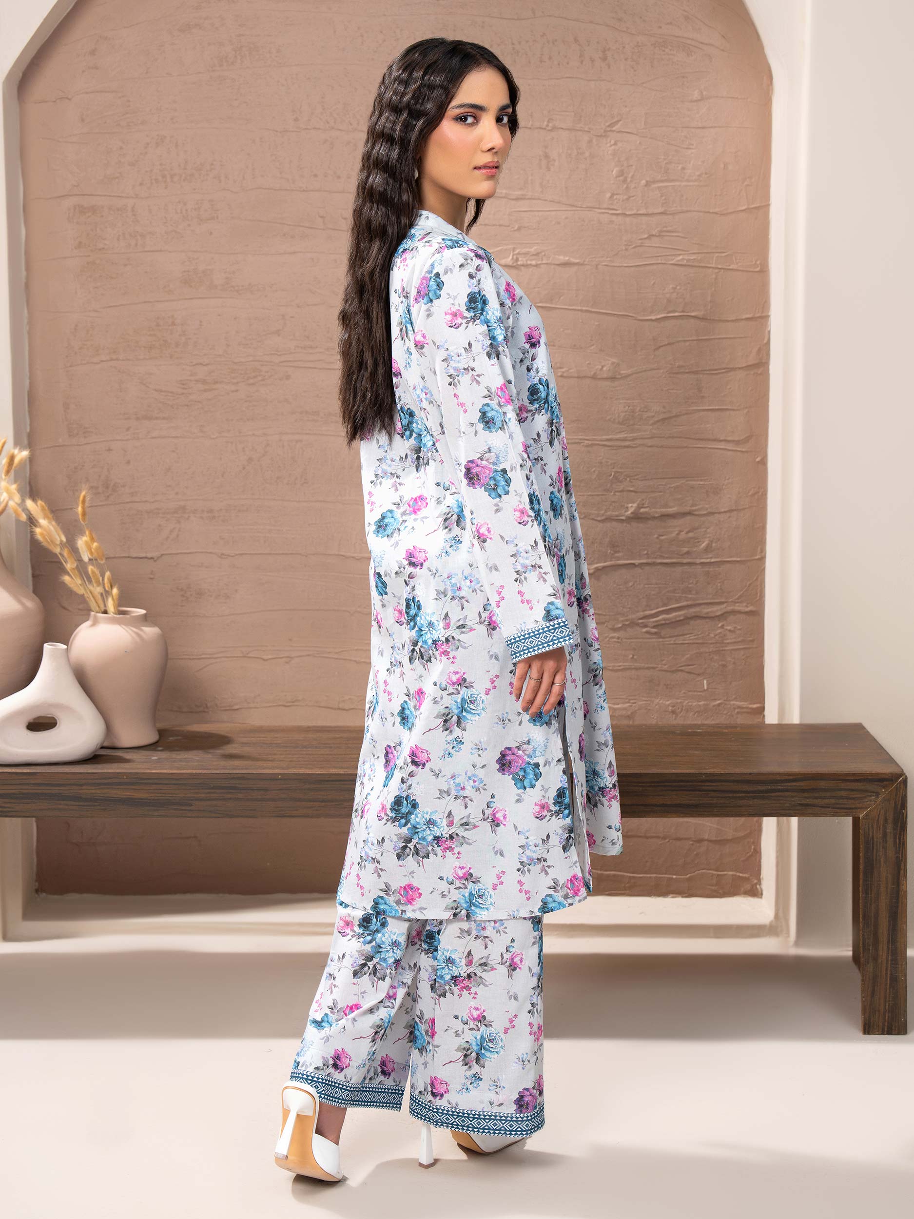 Khaddar Shirt-Printed (Unstitched) - Image 4