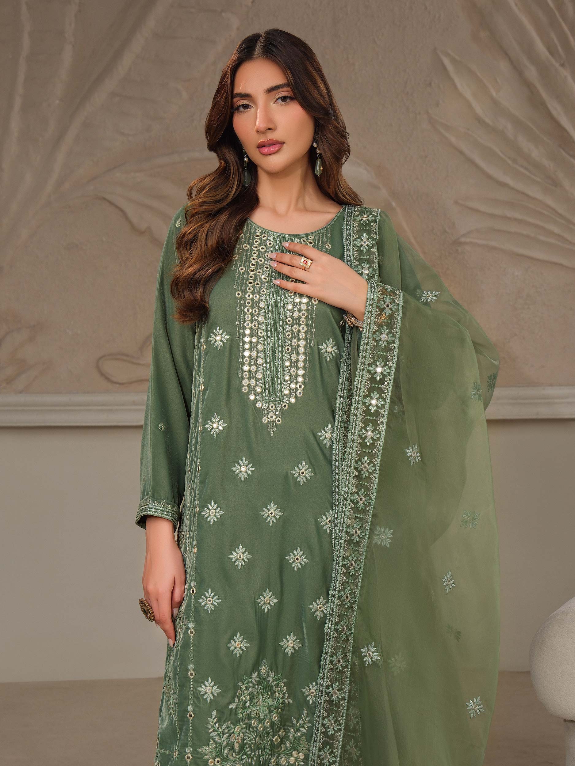 3 Piece Velvet Suit-Embroidered (Unstitched) - Image 6