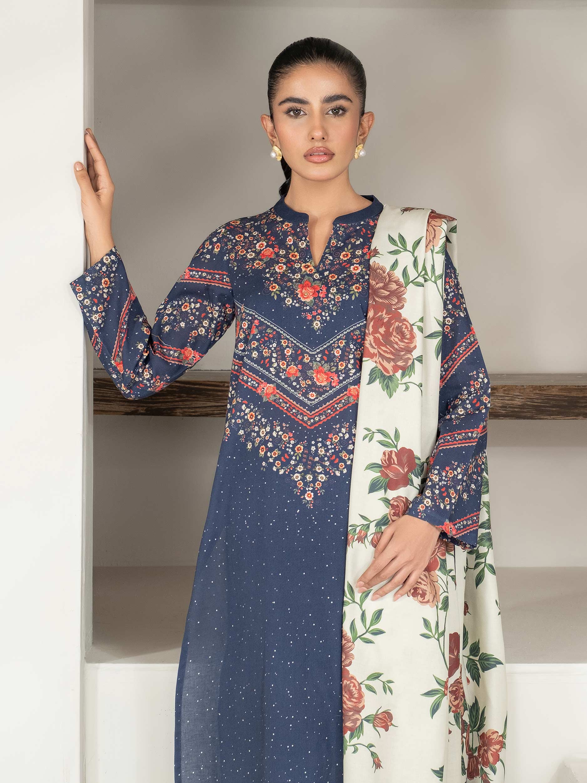 3 Piece Khaddar Suit-Printed (Unstitched) - Image 3