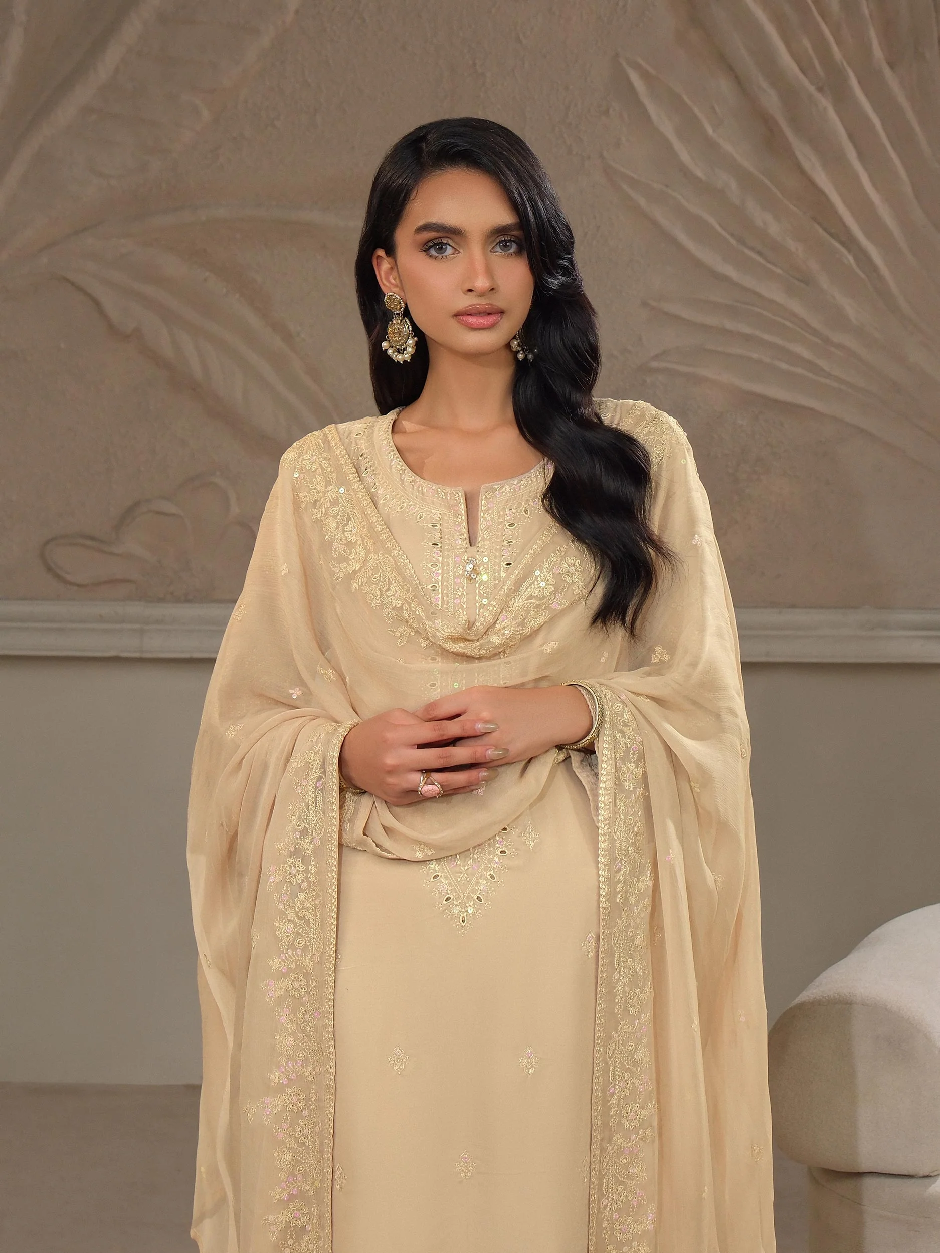 3 Piece Velvet Suit-Embroidered (Unstitched) - Image 7