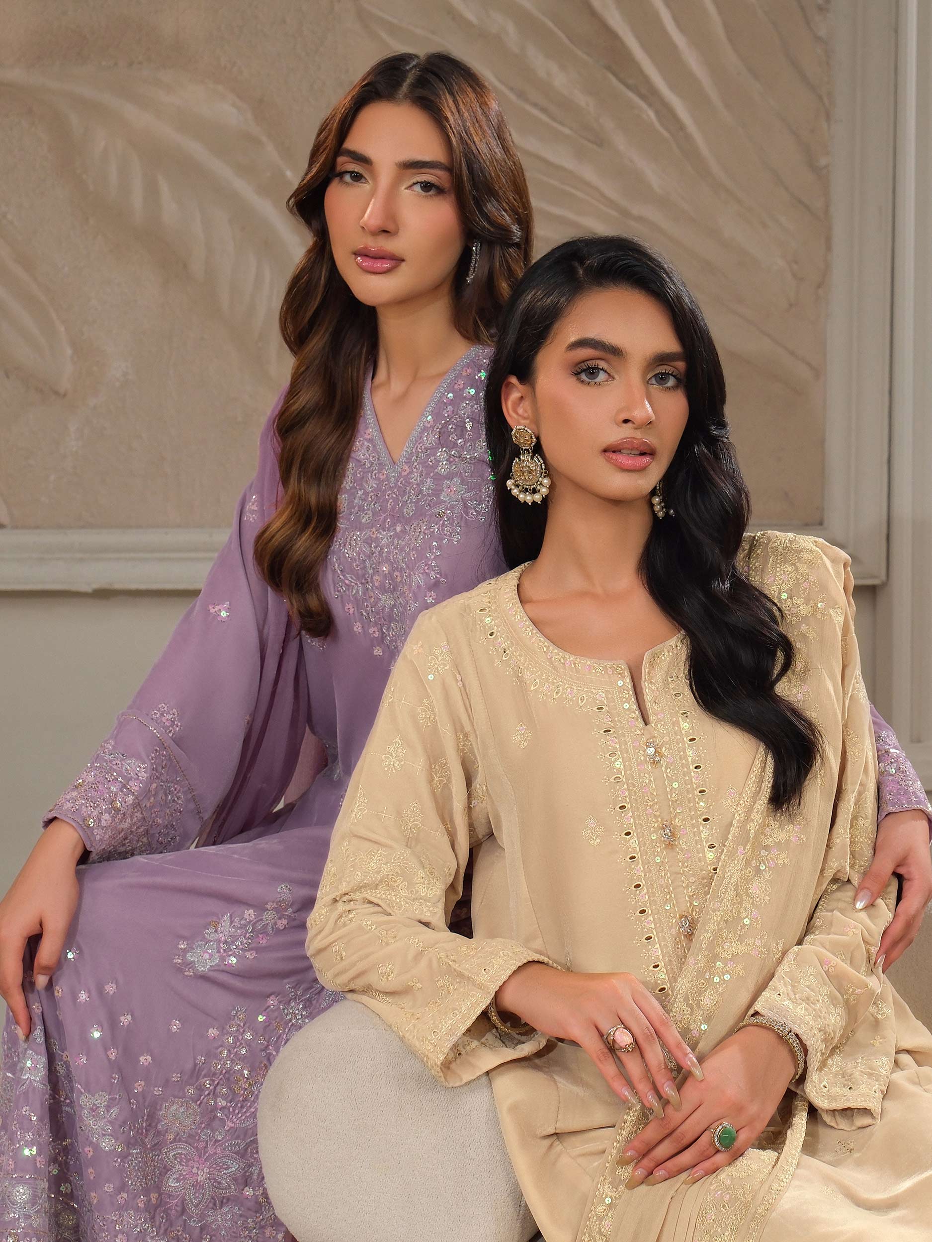3 Piece Velvet Suit-Embroidered (Unstitched) - Image 9
