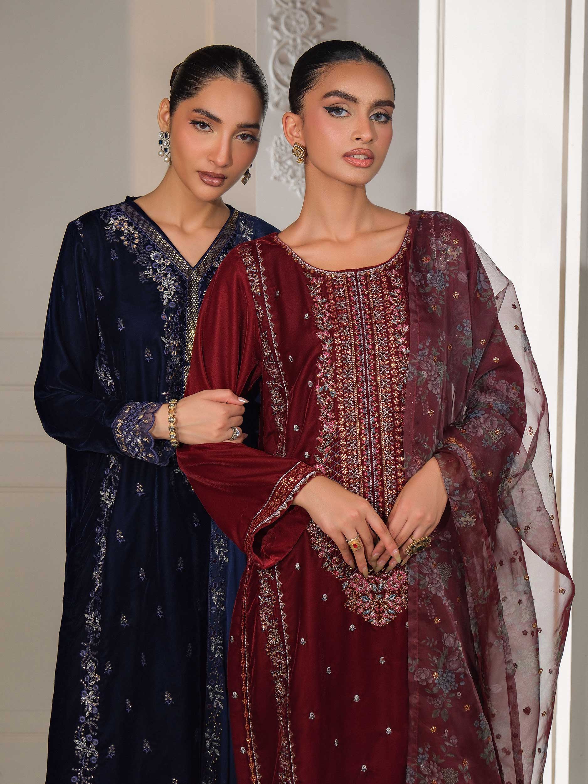 3 Piece Velvet Suit-Embroidered (Unstitched) - Image 9