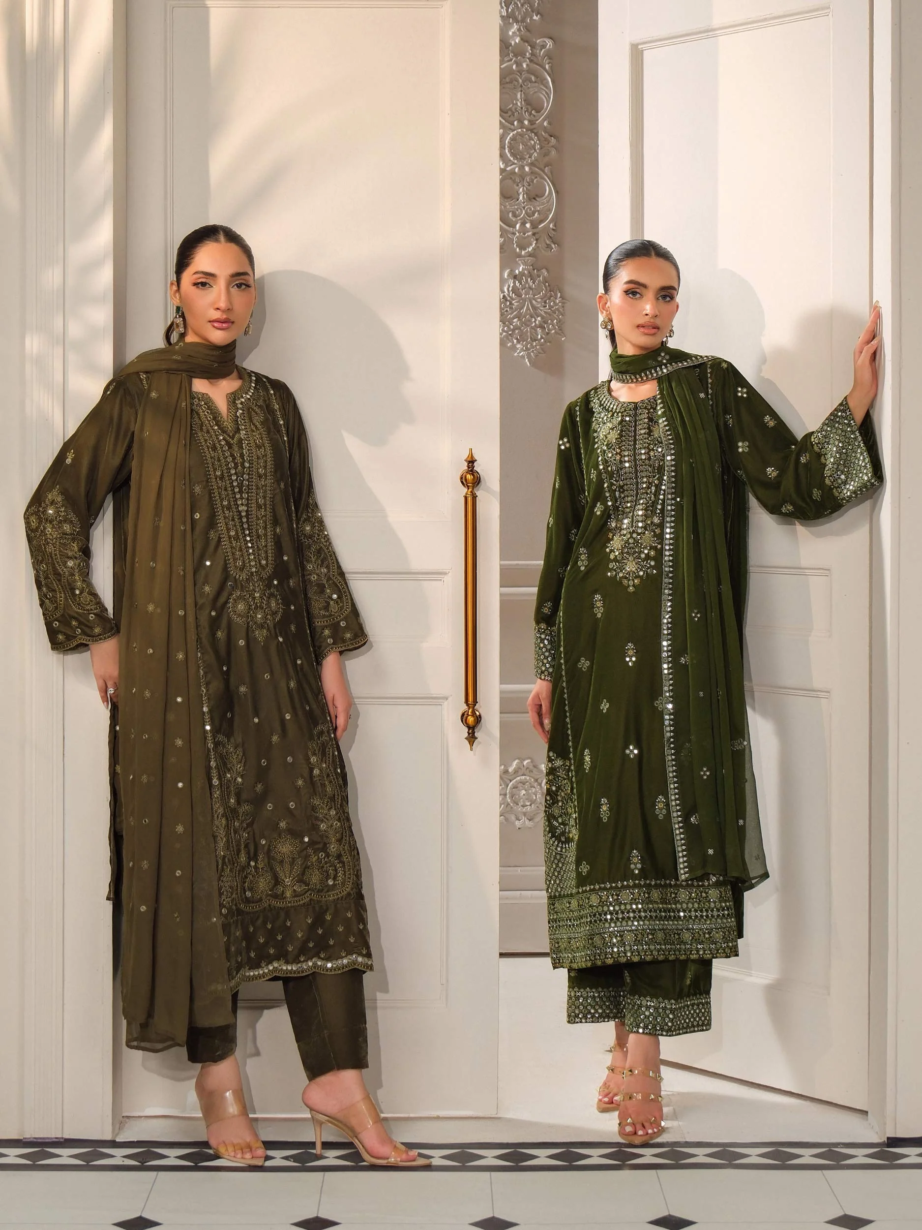3 Piece Velvet Suit-Embroidered (Unstitched) - Image 10